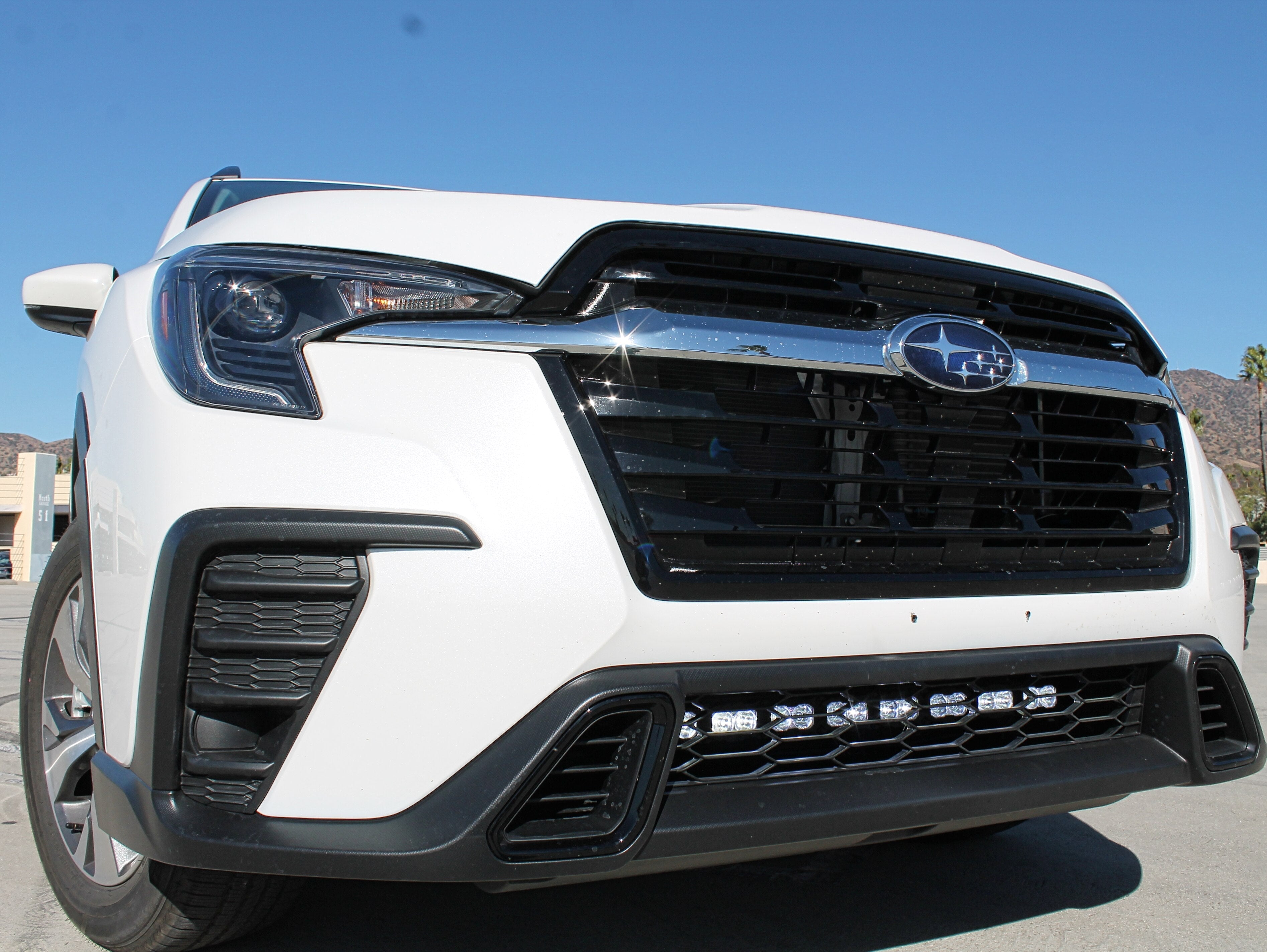 Subaru Ascent Light Bar 2019+ PRO