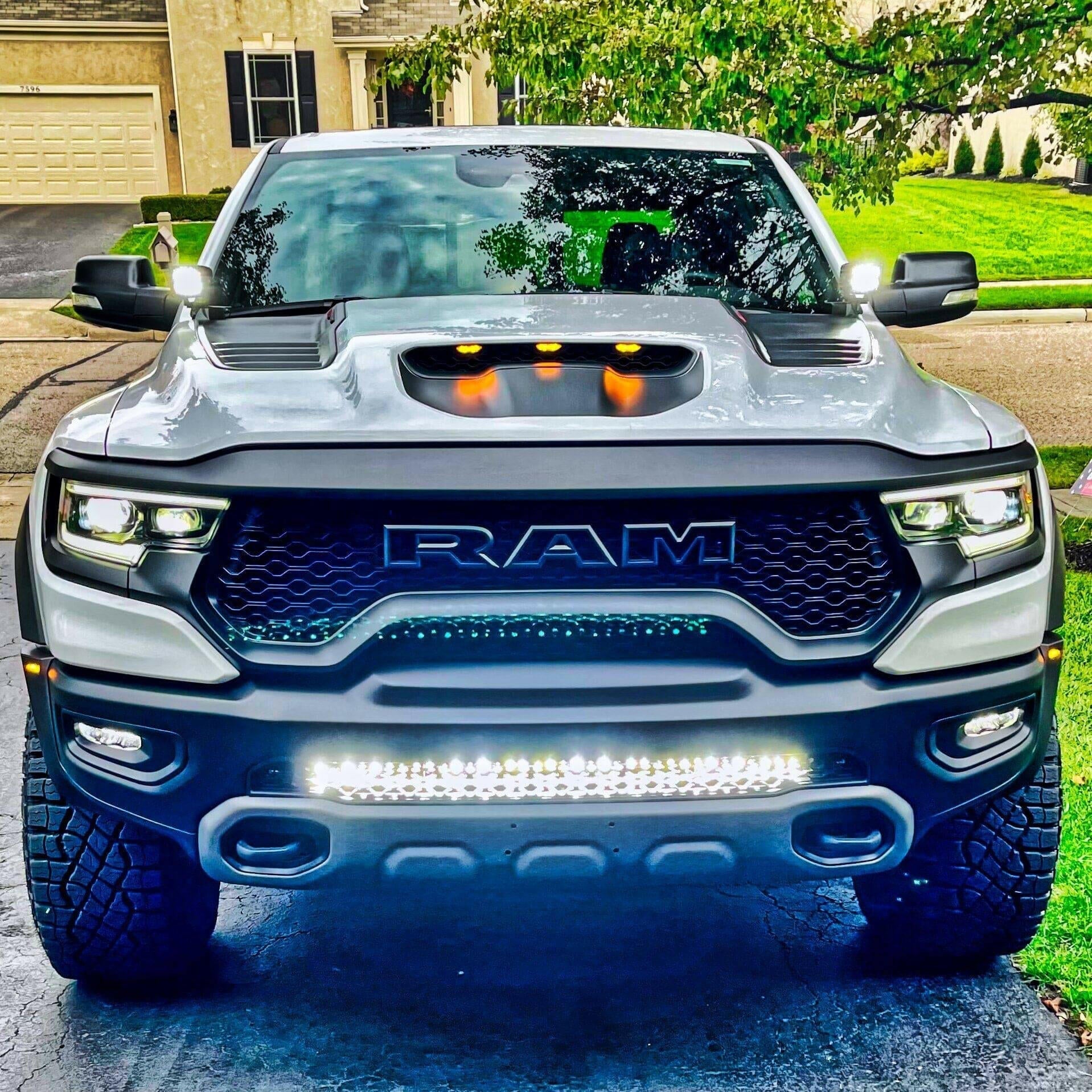 2019-24 RAM 2500/3500 40in Light Bar SLIM