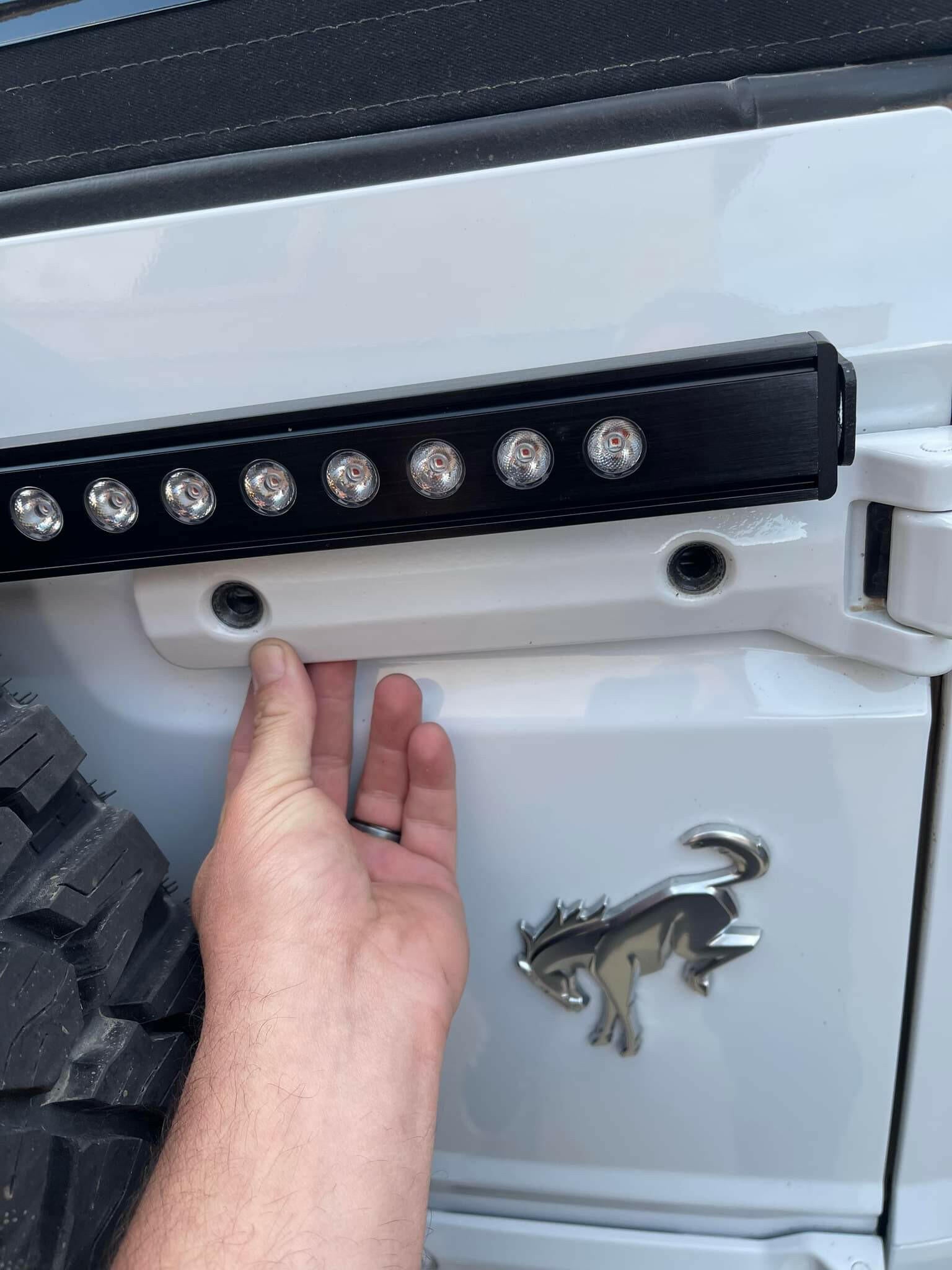 2021+ Ford Bronco Tailgate Hinge/Reverse/Chase Light Kit