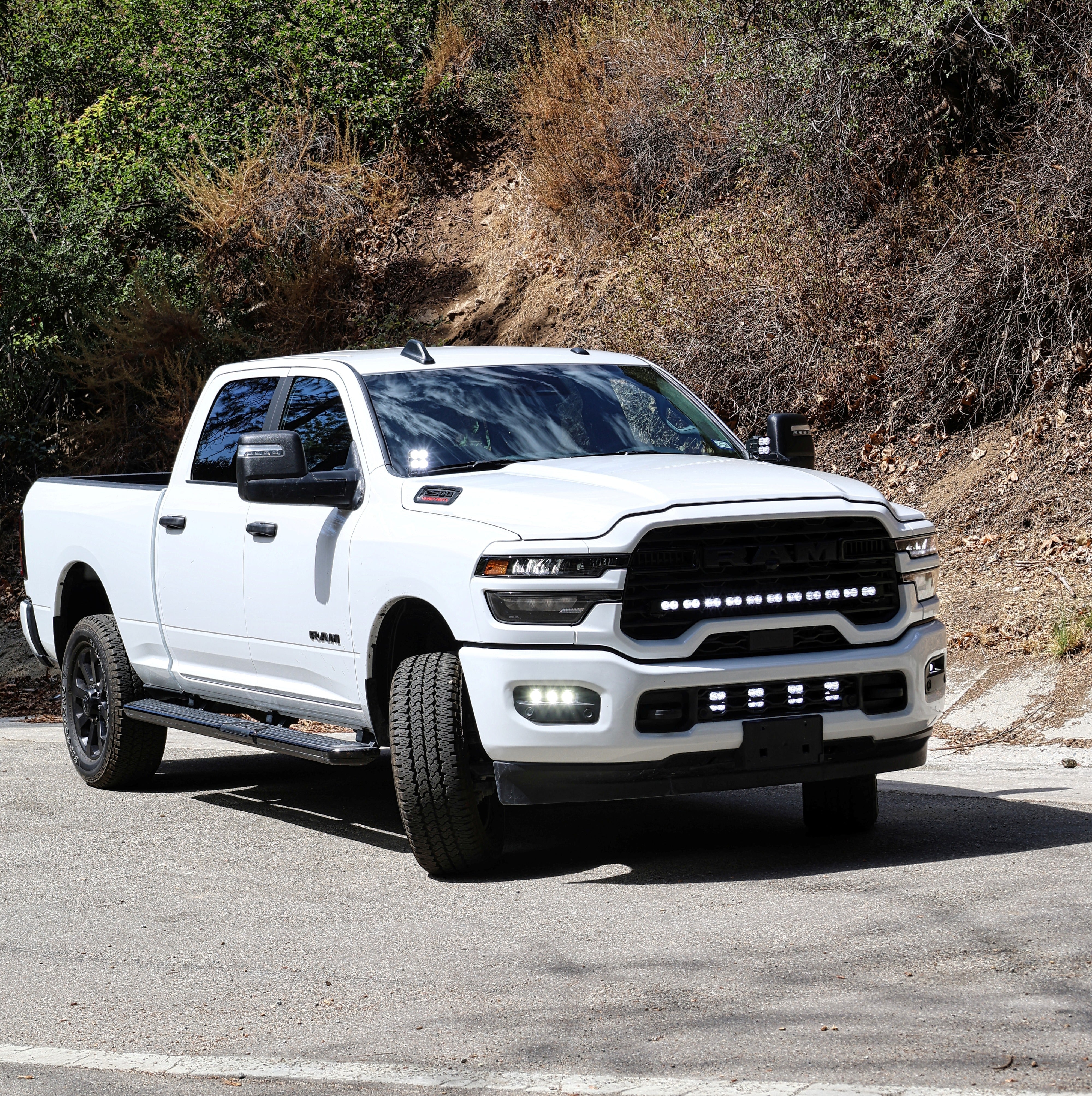 2025+ RAM 2500/3500 Fog Light Kit
