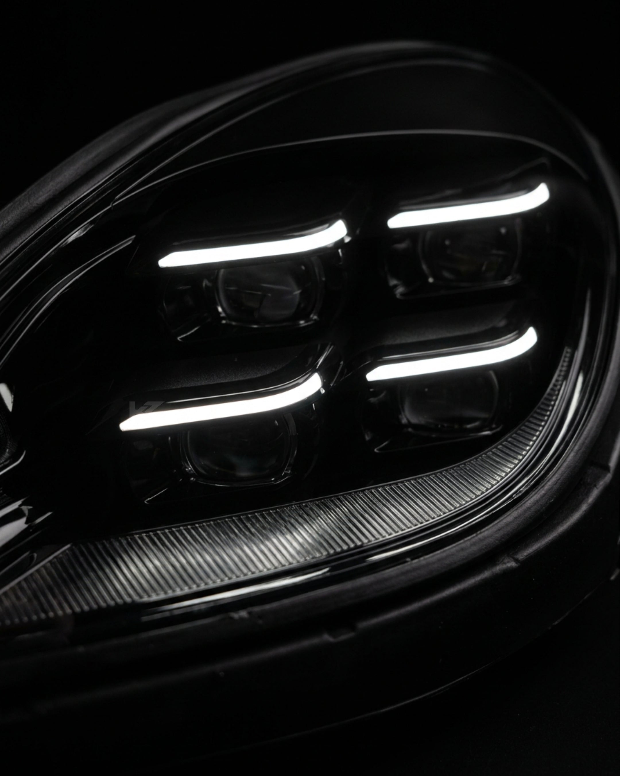Porsche Macan 95B / 95B.1 LED Headlight Assembly with Daytime Running Lights 2014 - 2020 (Upgrade to 95B.3 Style / Replaces 96463190703)