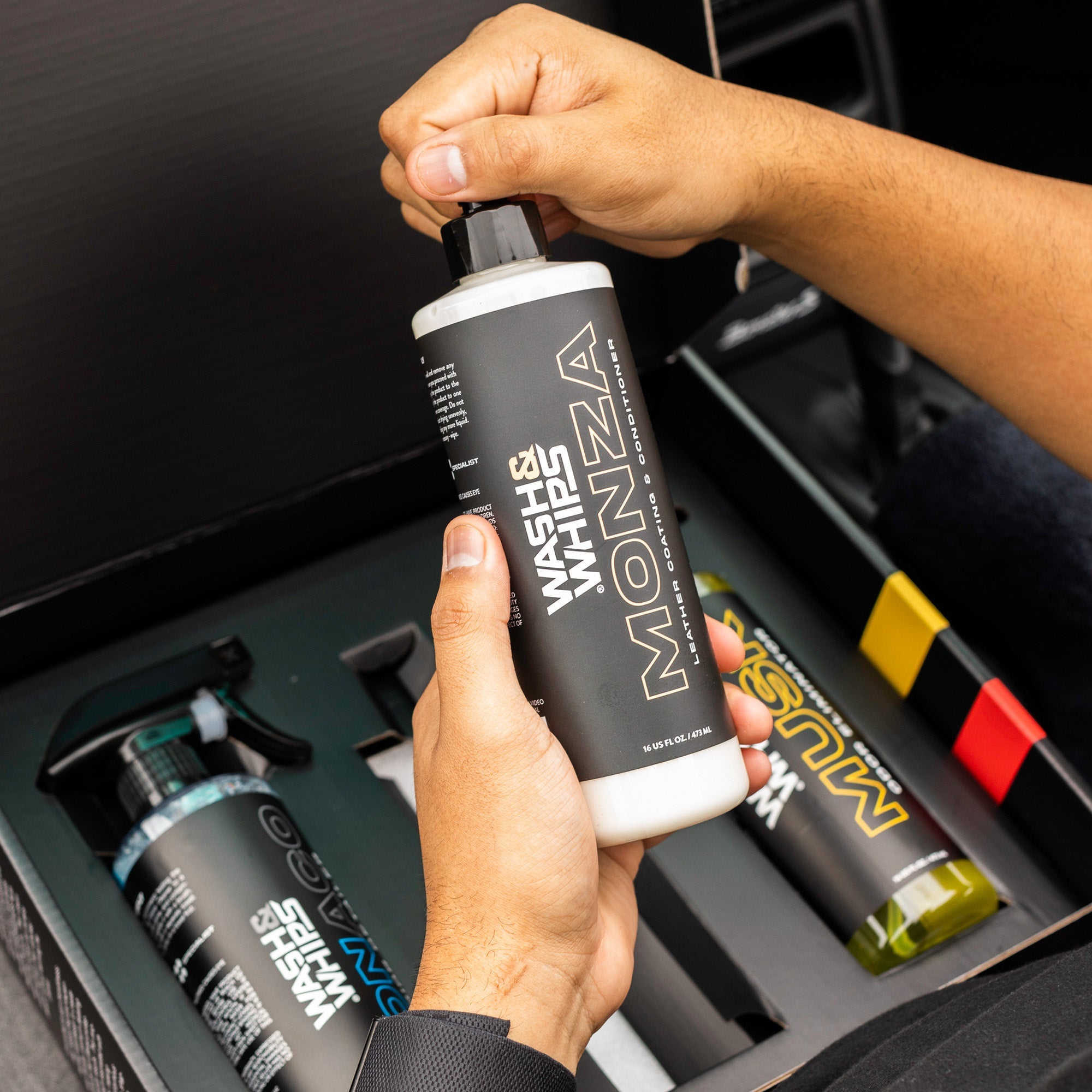 WASH&WHIPS CLEAN - Interior Car Wash Kit (Step 2)
