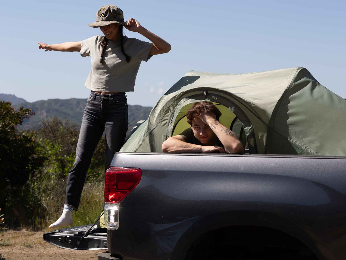REV PICKUP TRUCK TENT