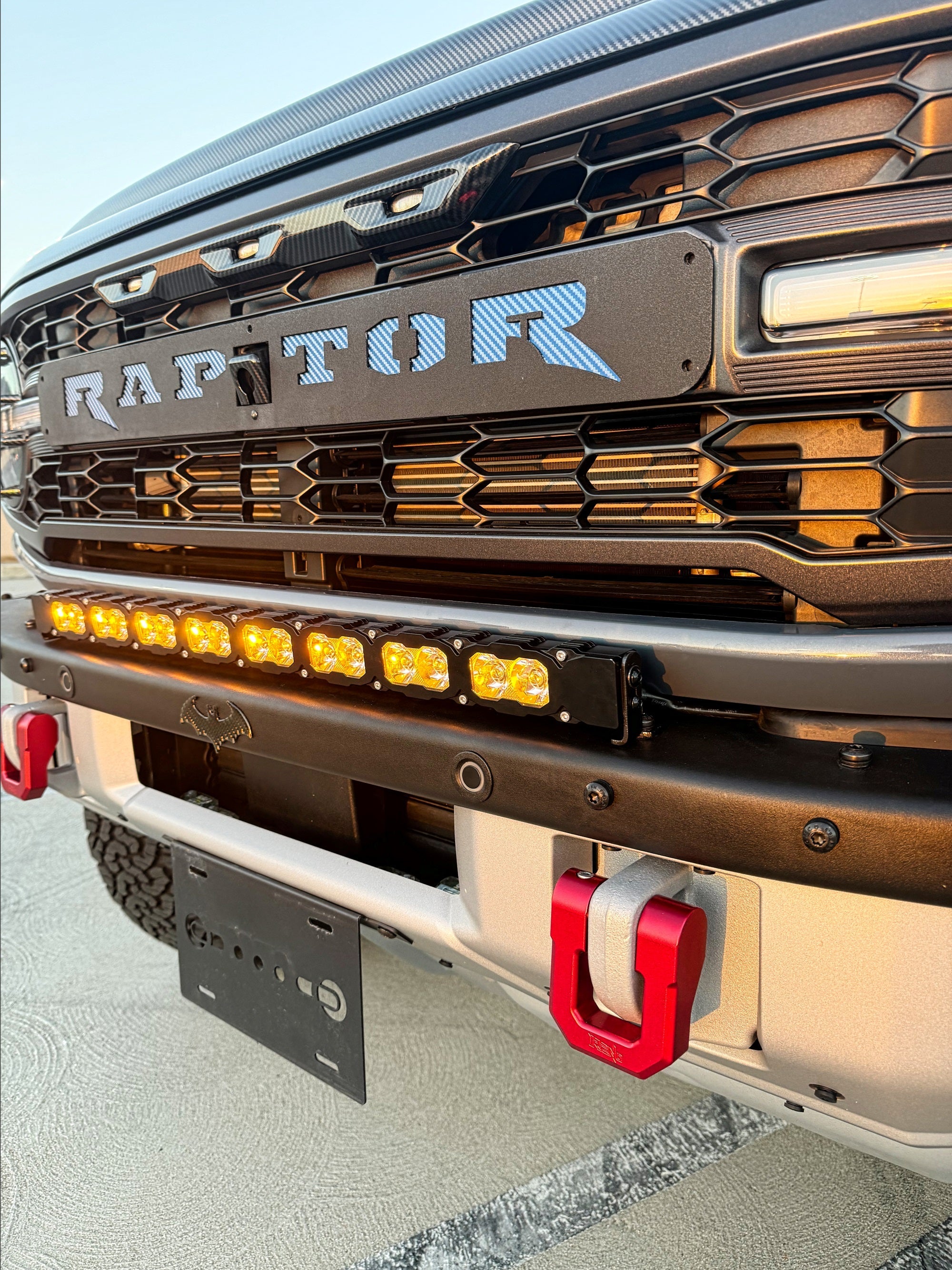 2021+ Ford Bronco Modular Bumper 30in Light Bar - PRO