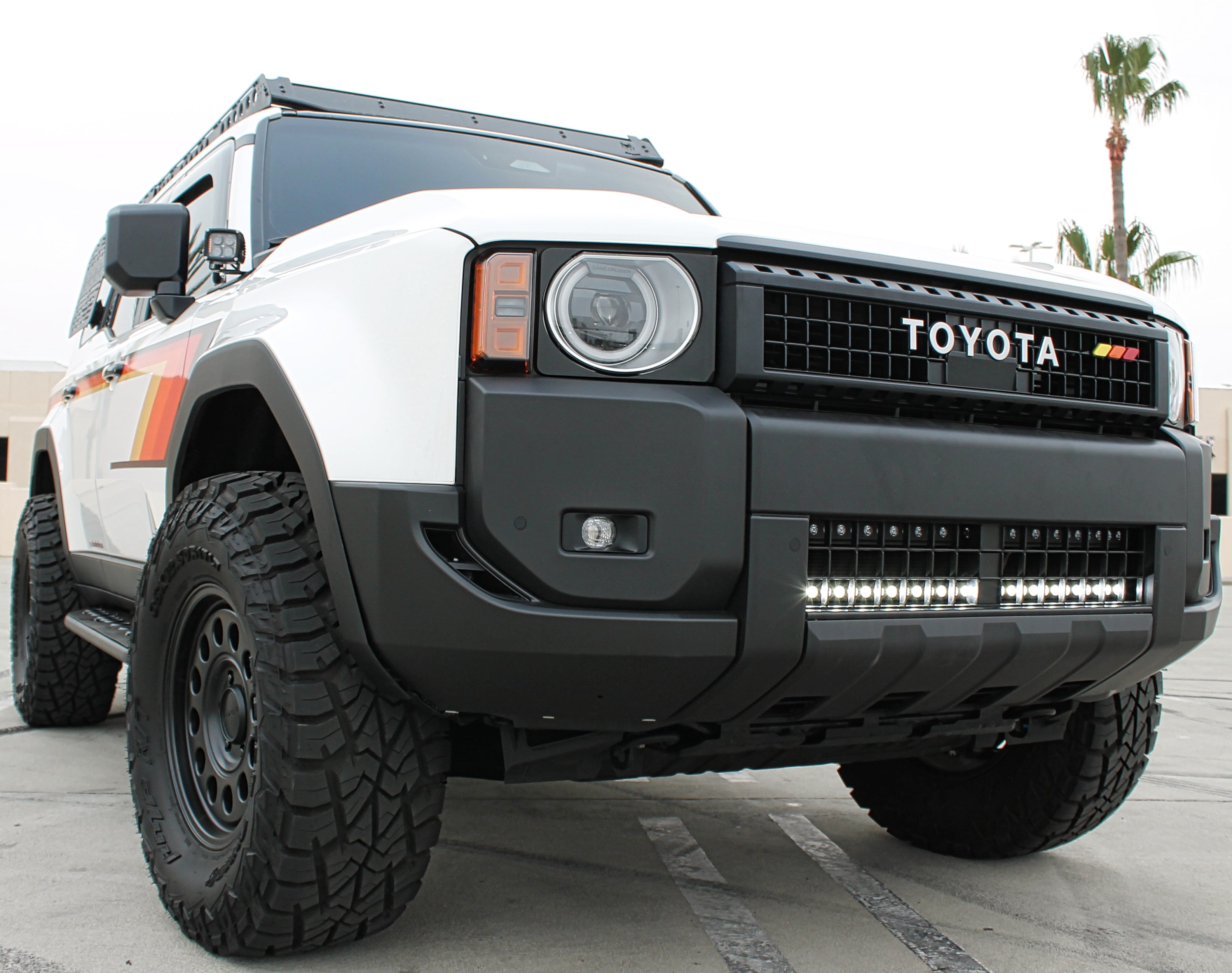 2024+ Toyota Land Cruiser Dual 30s Light Bars - Slim