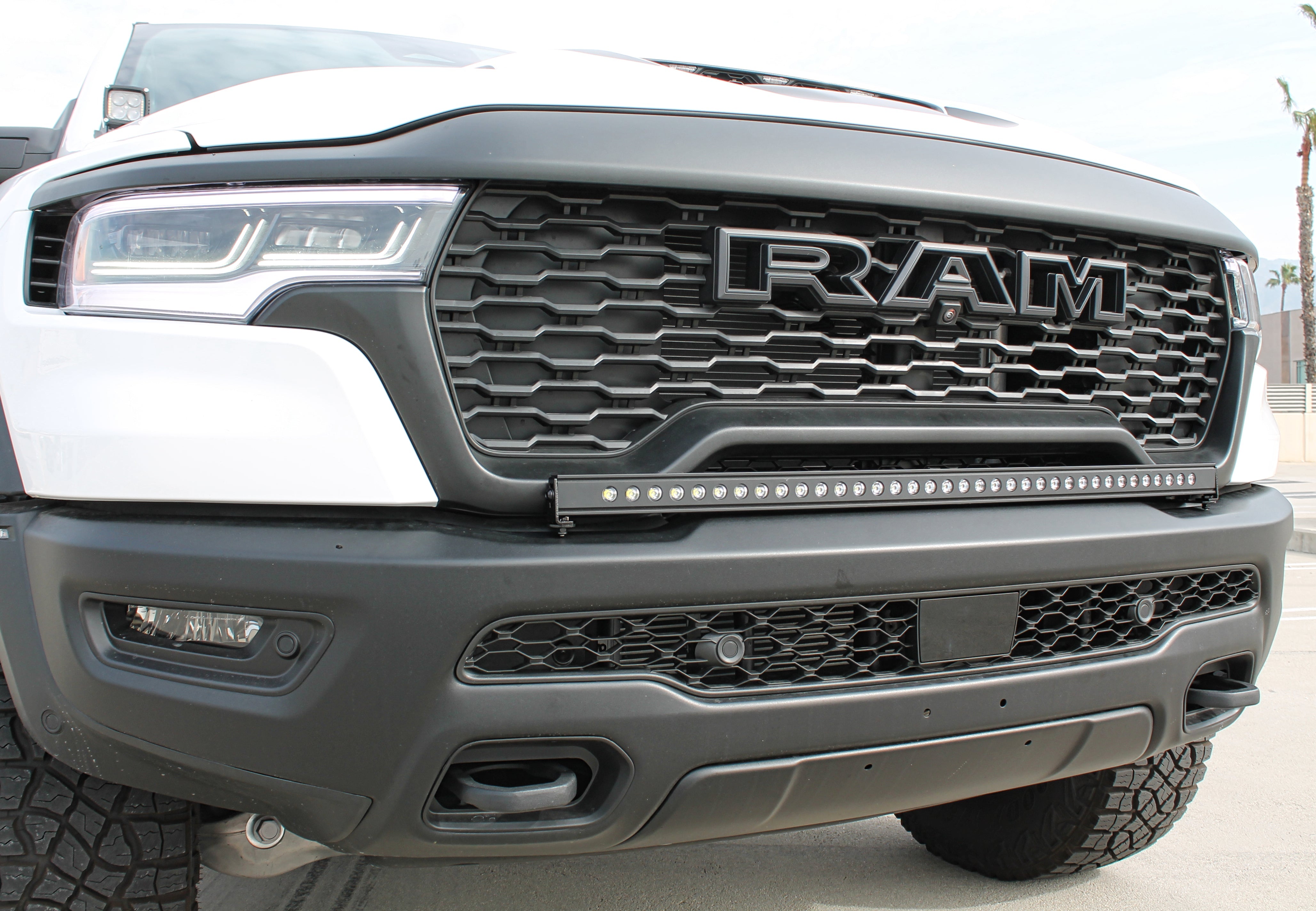 2025+ RAM 1500 RHO 40in Light Bar - Slim