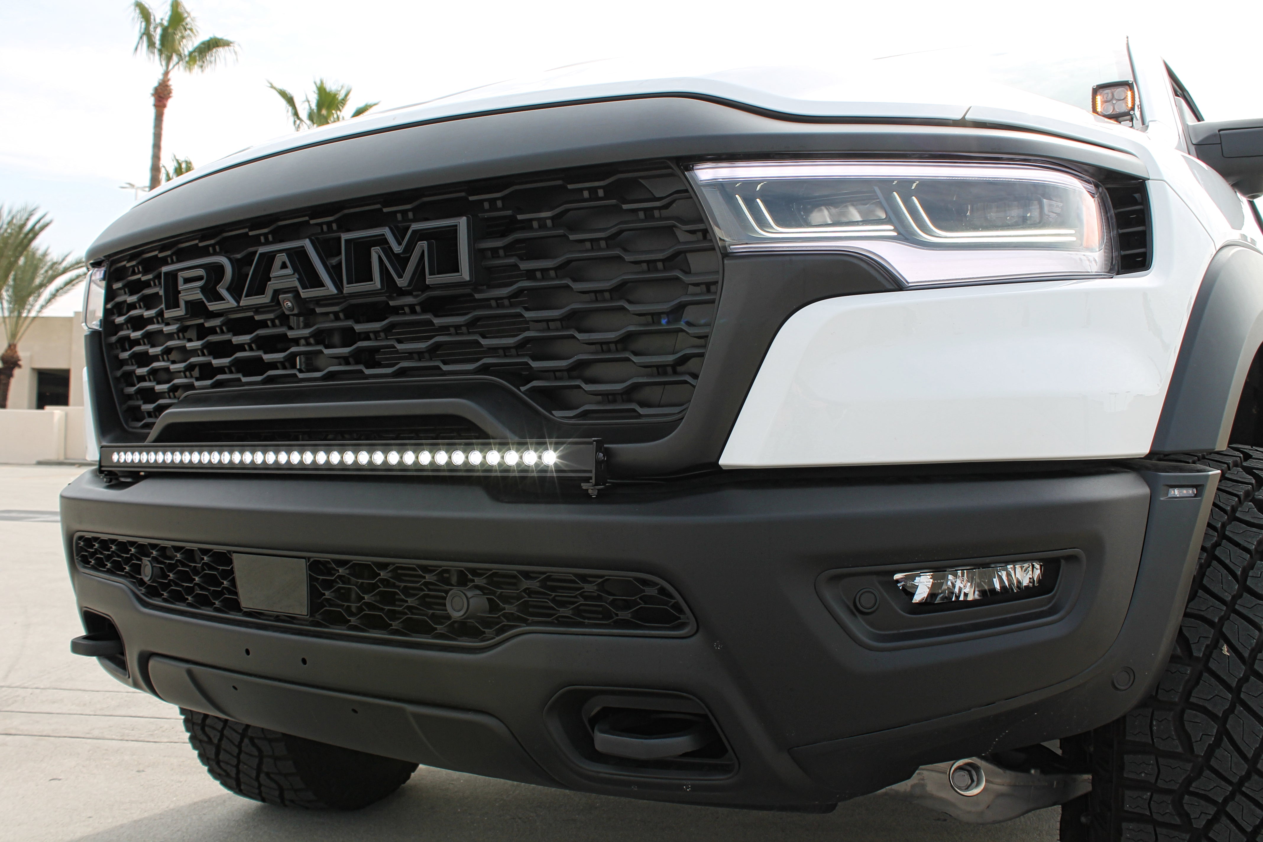 2025+ RAM 1500 RHO 40in Light Bar - Slim