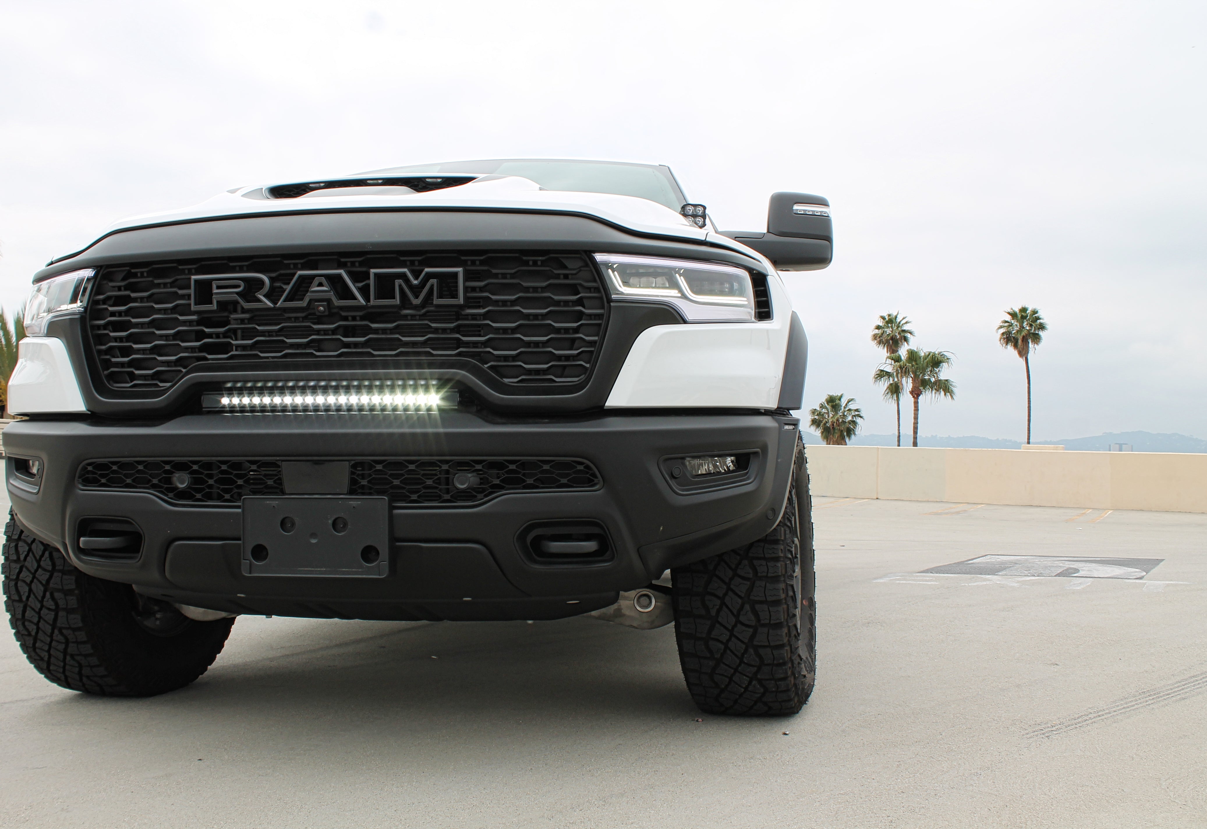 2025+ RAM 1500 RHO 23in Light Bar- Slim