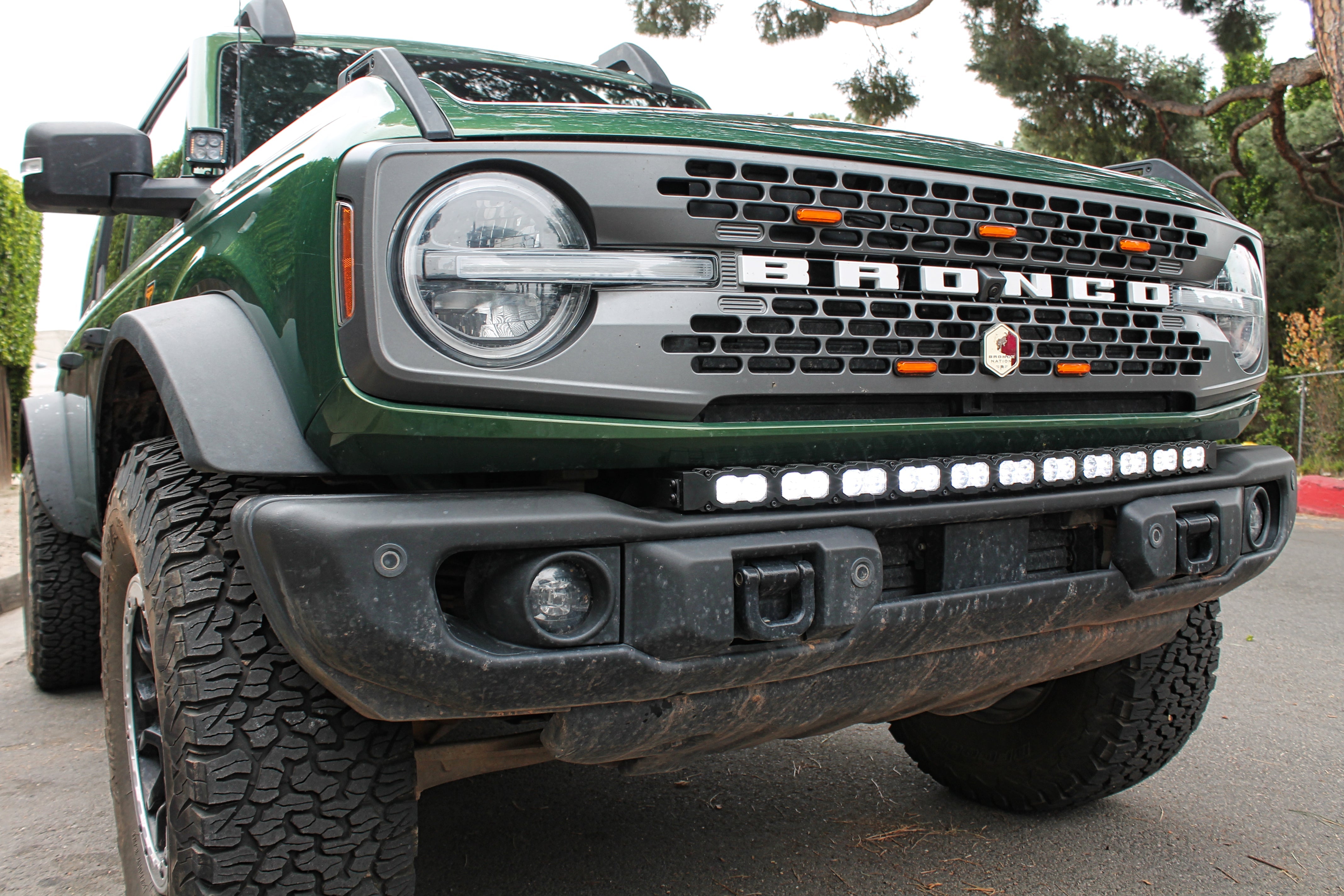 2021+ Ford Bronco Capable Bumper 40in Light Bar - PRO