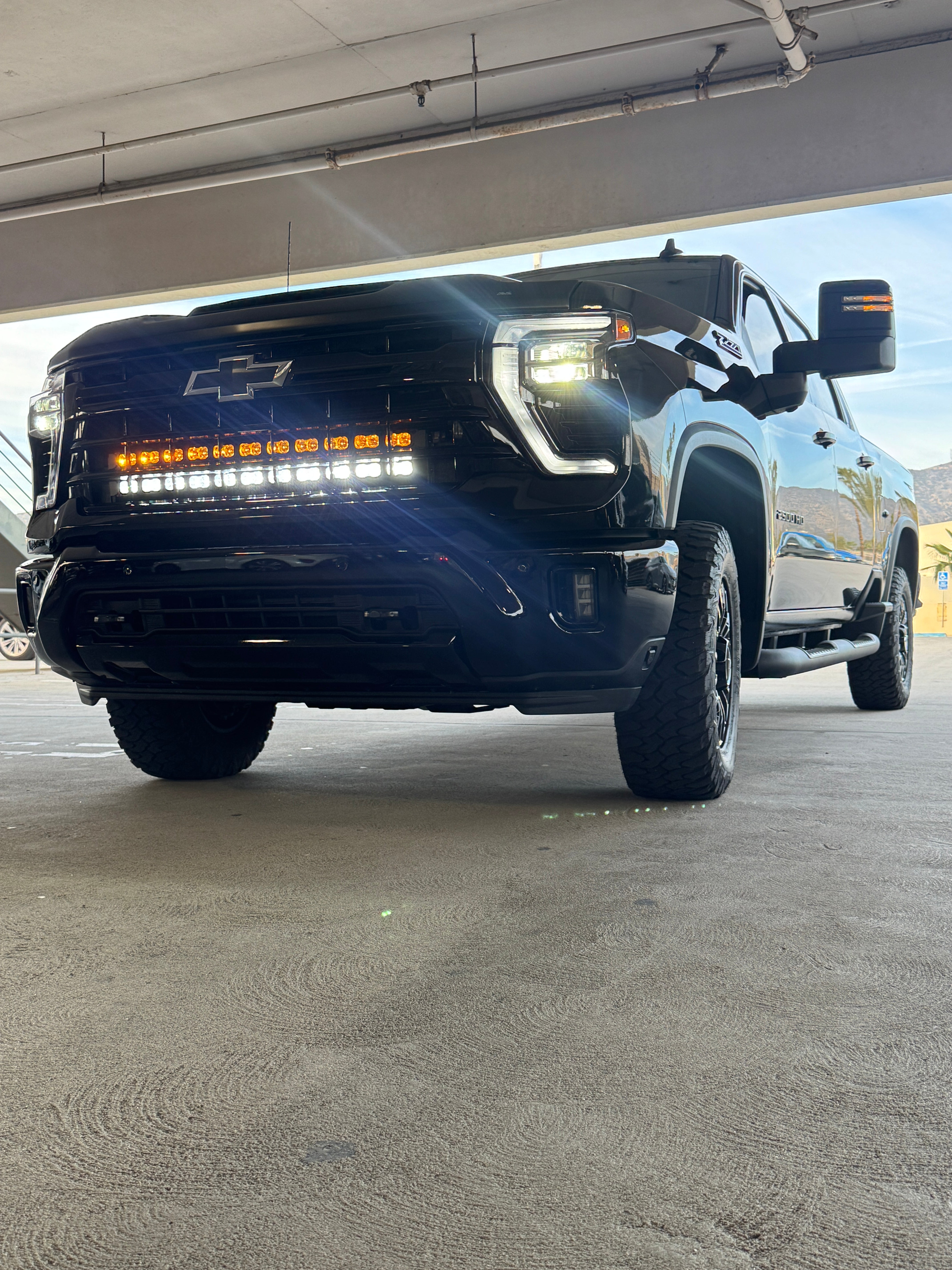 2020+ Chevrolet Silverado 2500/3500HD Single 40in Light Bar - PRO