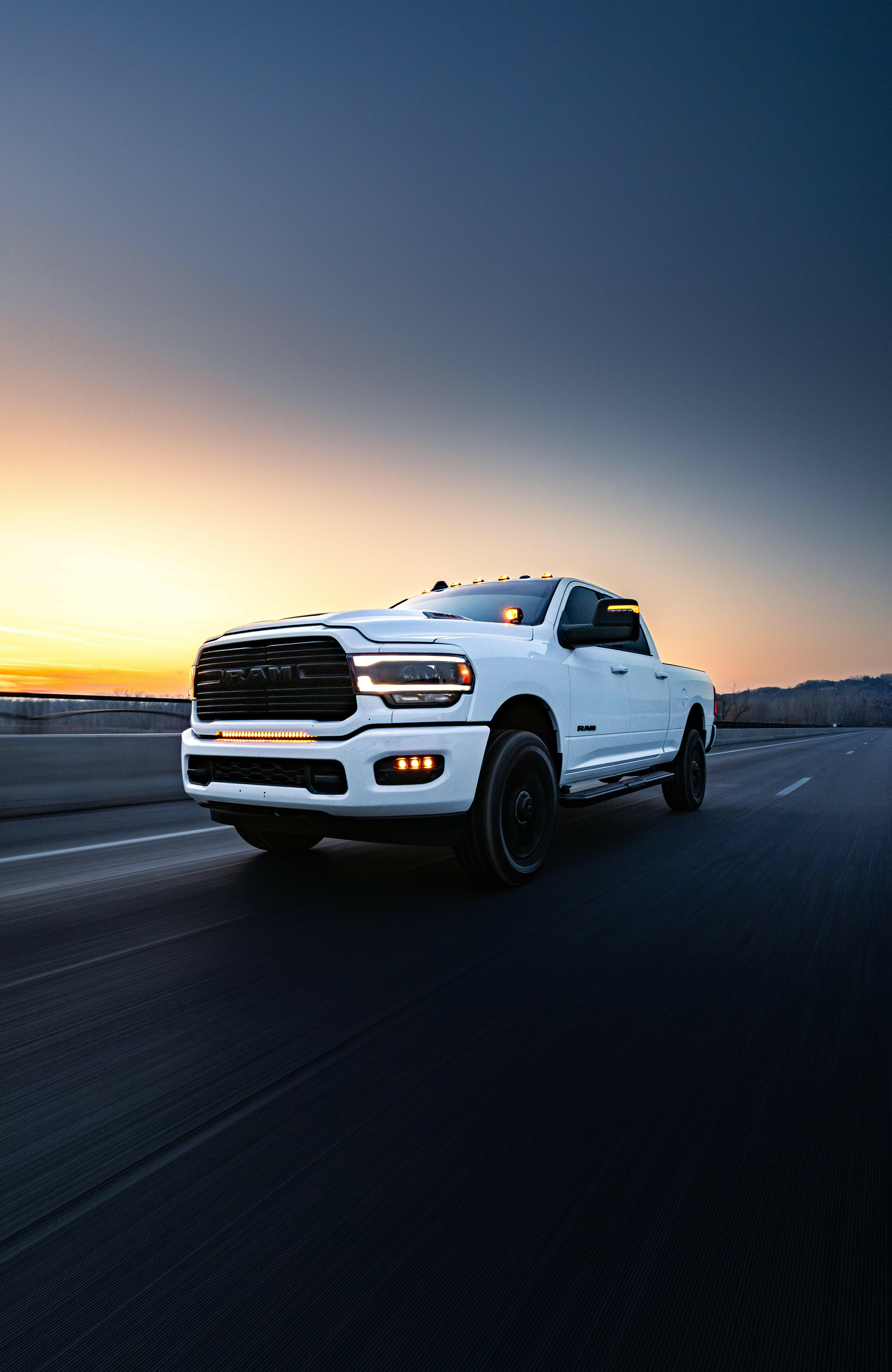 2019-2024 RAM 2500/3500 30in Light Bar