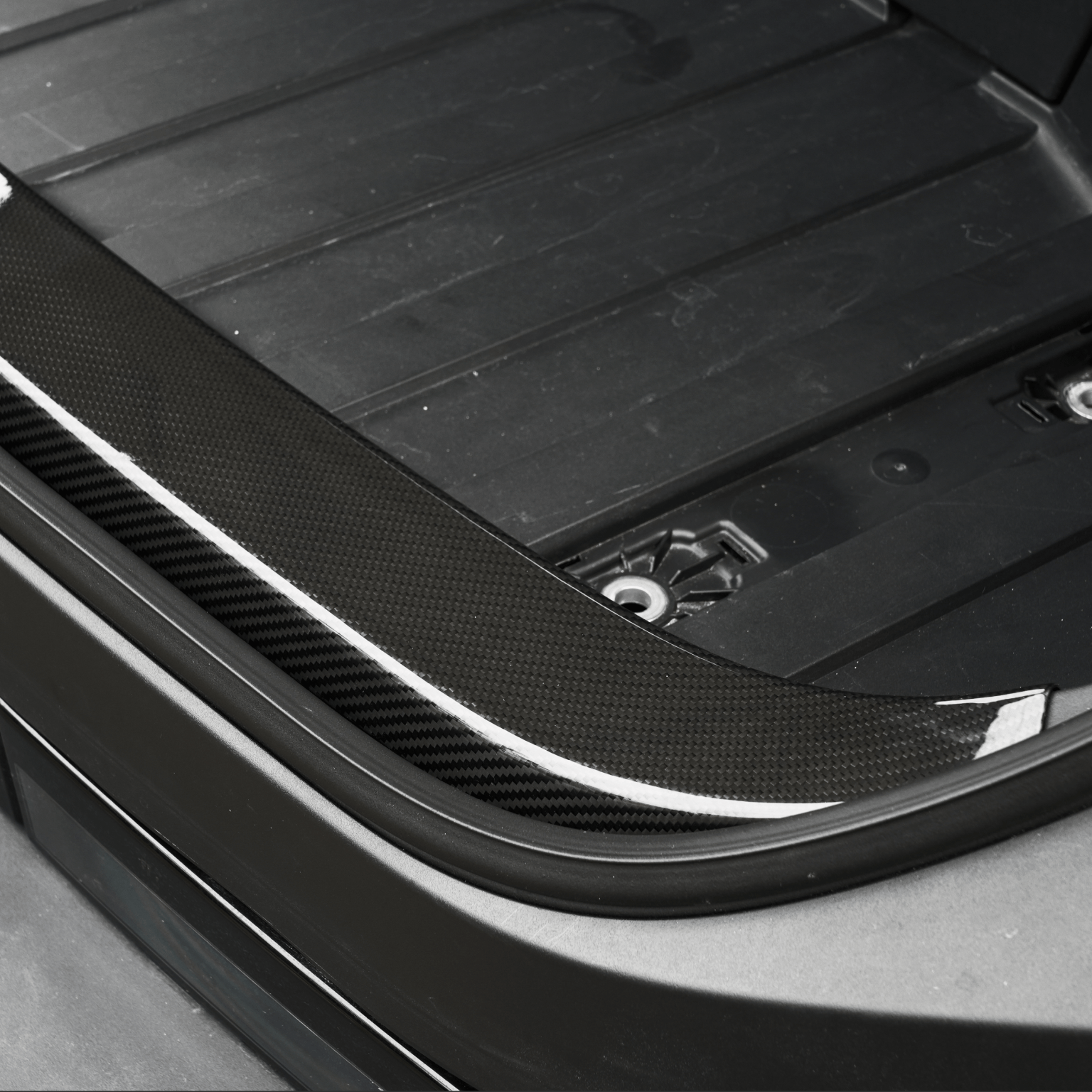 [Real Carbon Fiber] Front Trunk Guard Plate For Cybertruck