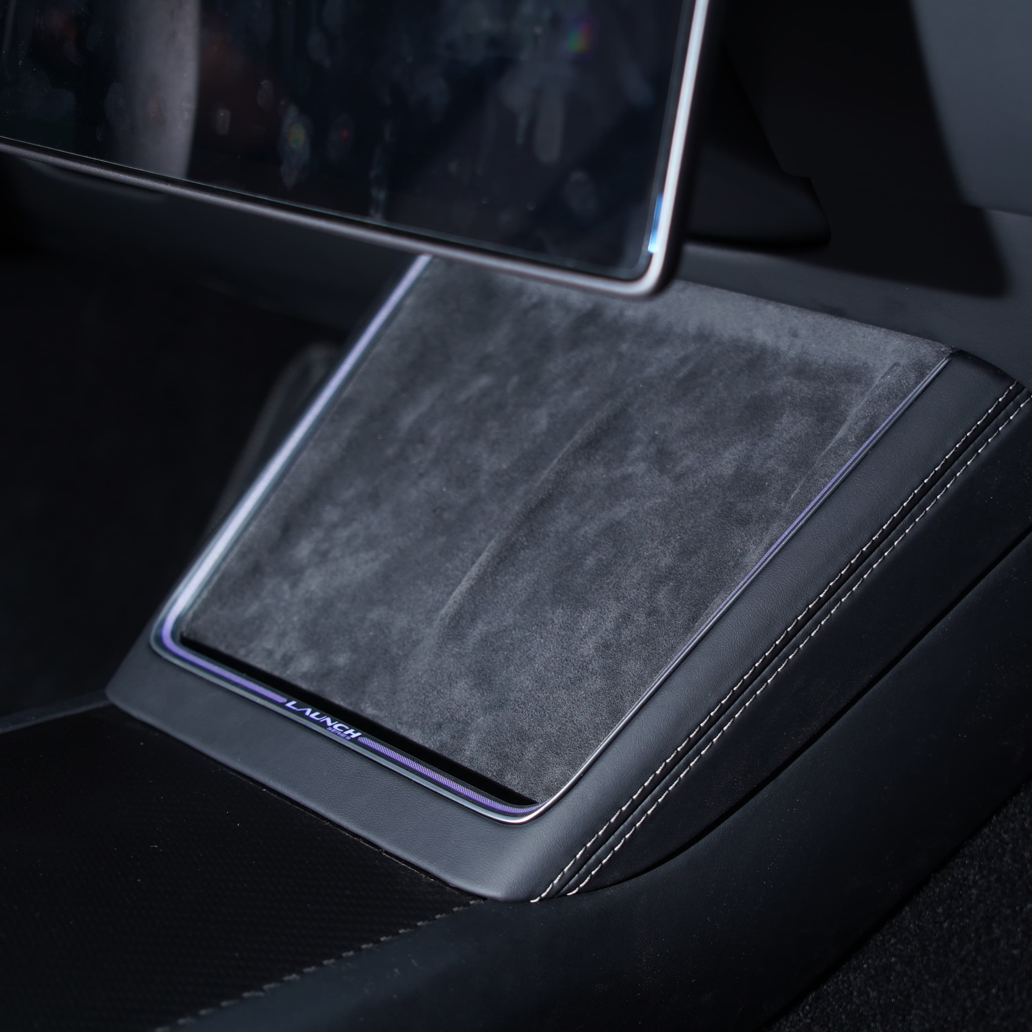 Laser-Carved Ambient Light for Model Y Juniper / YL Wireless Charging Port | TESERY