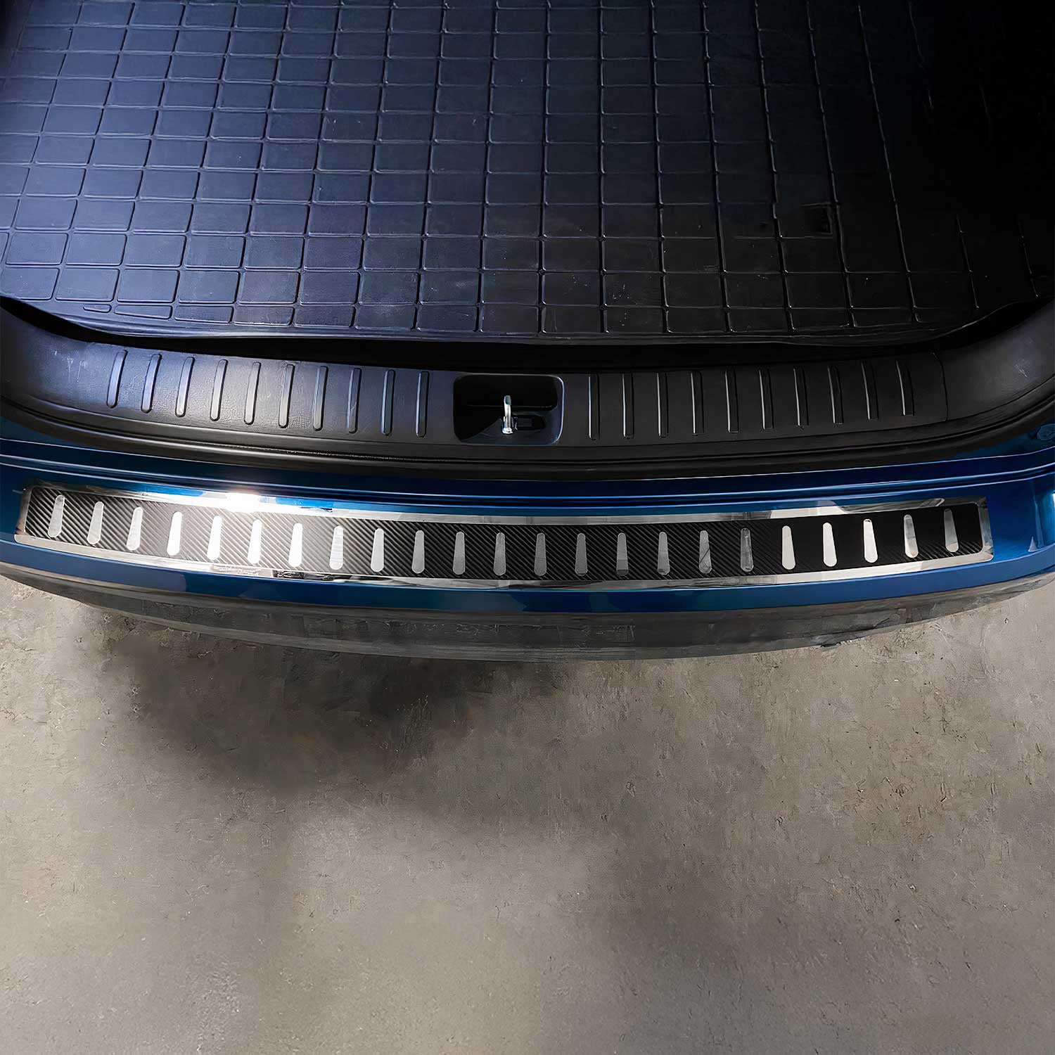 2019-2021 Hyundai Tucson Rear Bumper Guard Carbon Foiled & Stainless Steel Silver