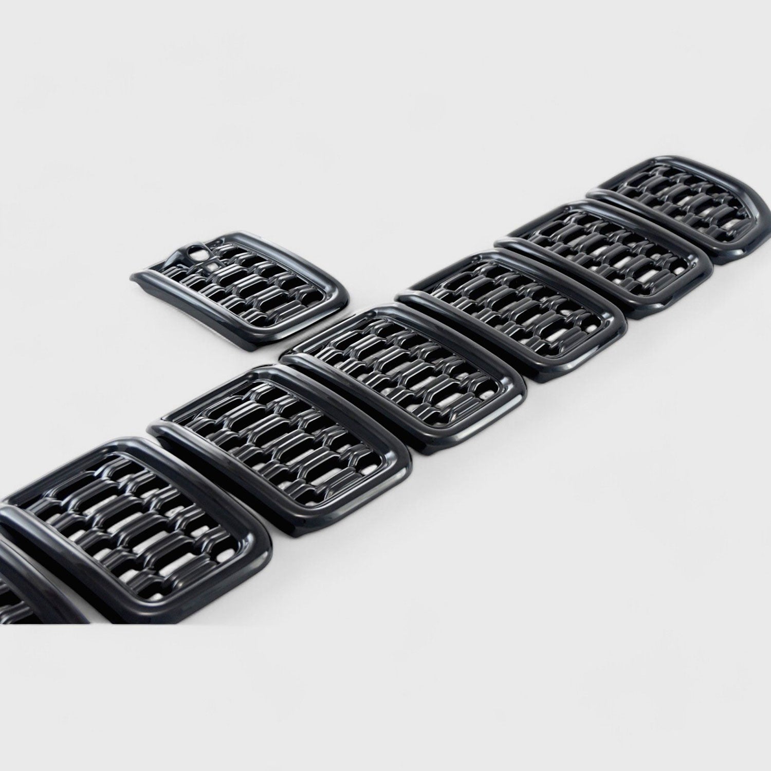 2021-2025 Jeep Grand Cherokee L Grille Overlay Gloss Black 8Pcs ABS Plastic