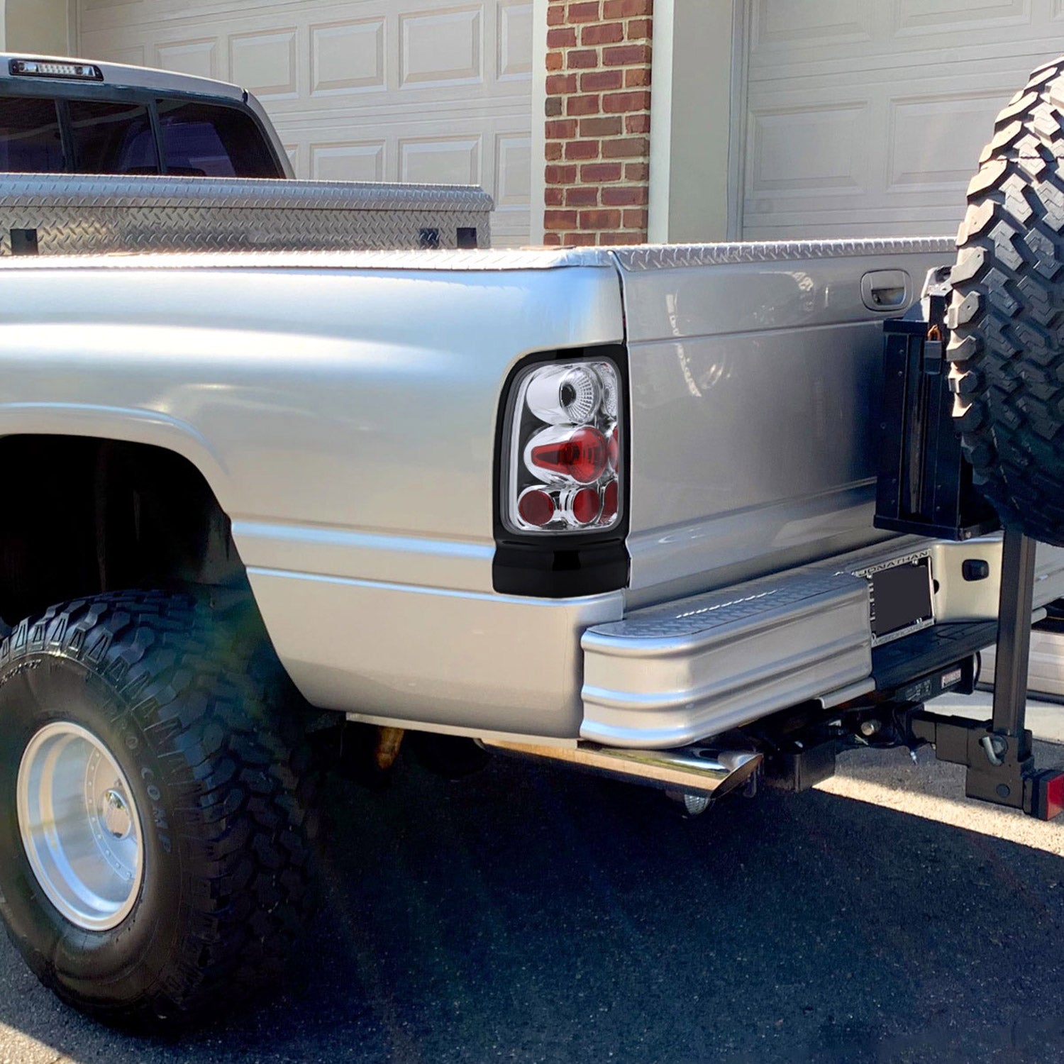 1994-2002 Dodge RAM Tail Lights Chrome Housing/Clear Lens