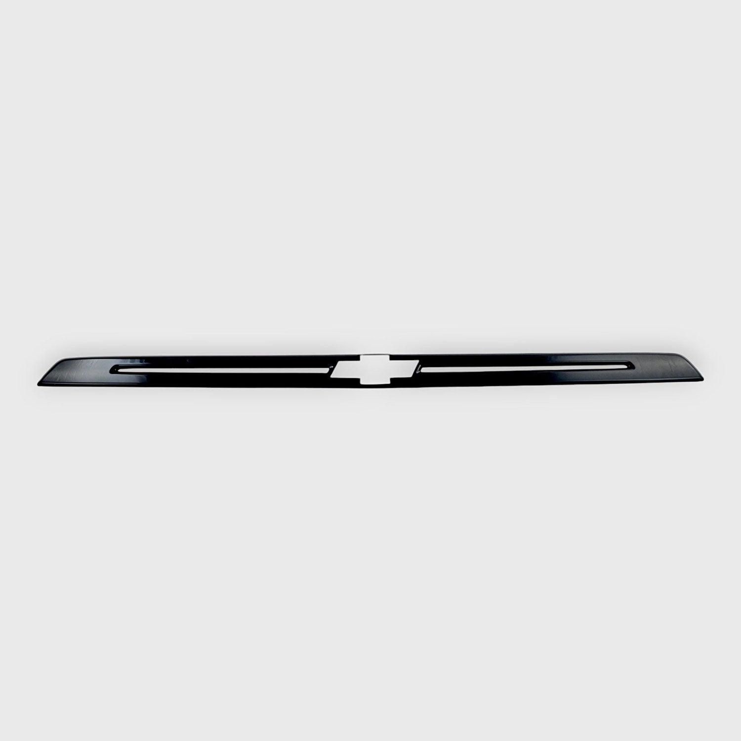 2021-2024 Chevrolet Suburban / Tahoe Tailgate Molding Gloss Black 1Pcs ABS Plastic