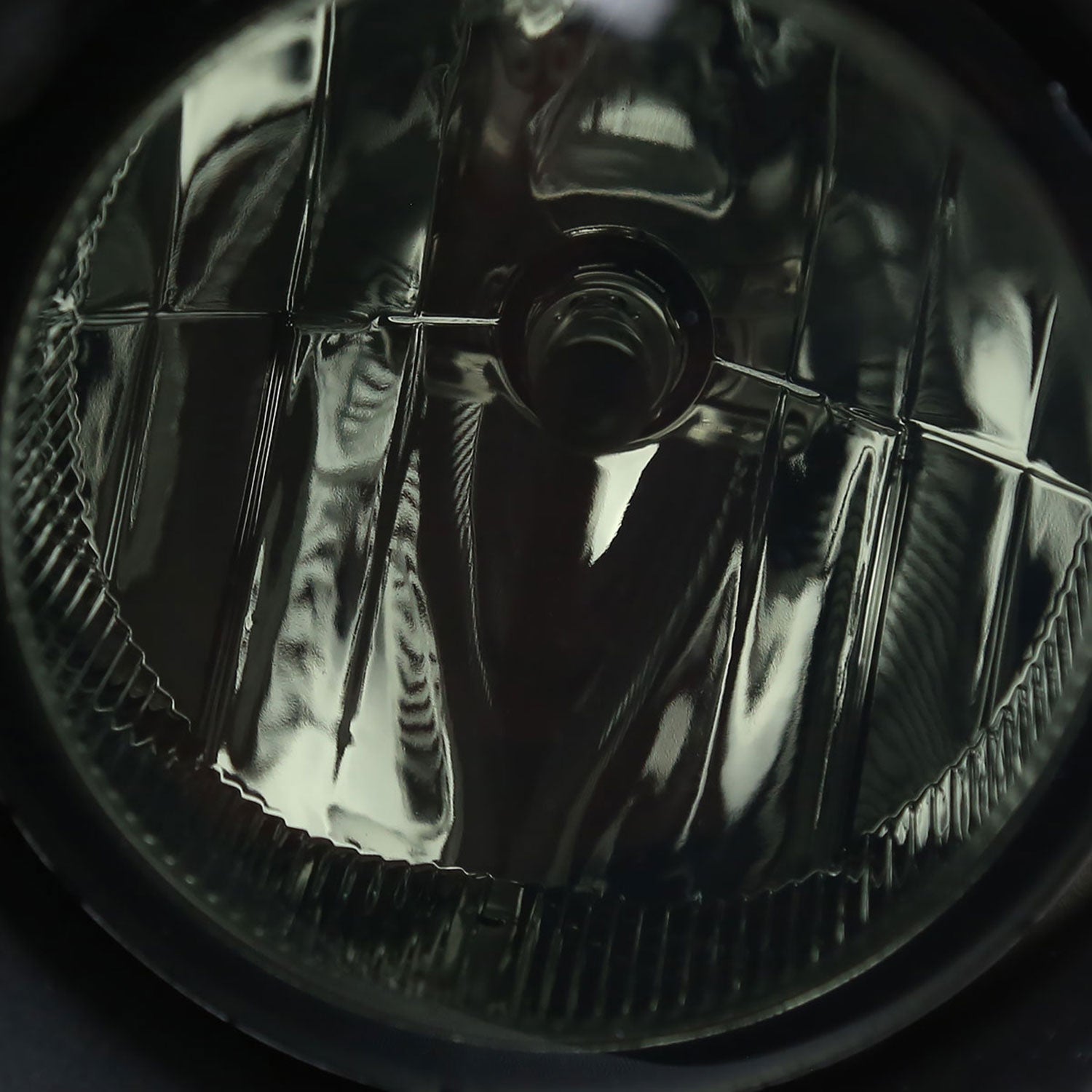 2011-2014 Ford F-150 FX2/ FX4/ King Ranch/Lariat/STX H10 Fog Lights Kit Smoke