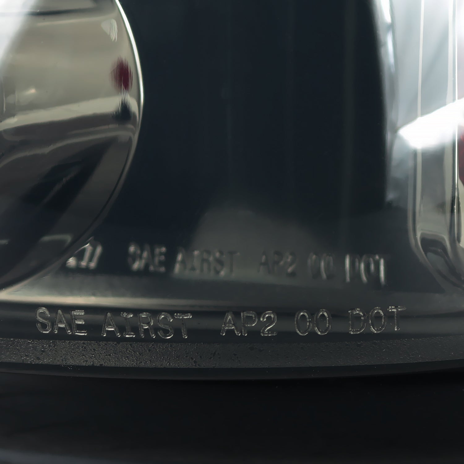 2000-2006 Chevy Suburban/Tahoe GMC Yukon/Yukon XL Tail Lights Chrome/Smoke