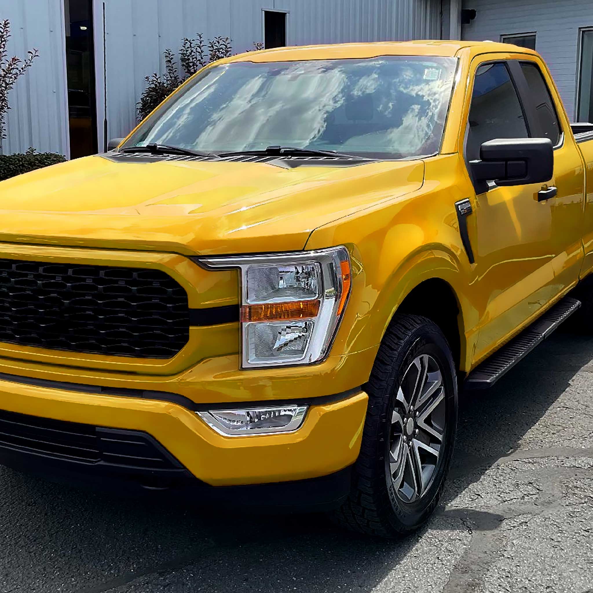 For Ford F-150 2021-2023 Factory Style Headlight Chrome Housing Clear Lens Driver Side Only