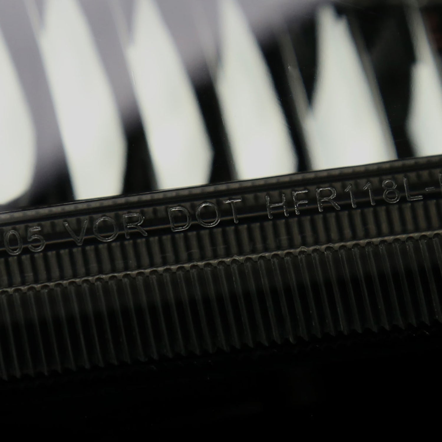 2005-2007 Ford F-250/350/450 SuperDuty Dual LED C-Bar Factory Headlights Black