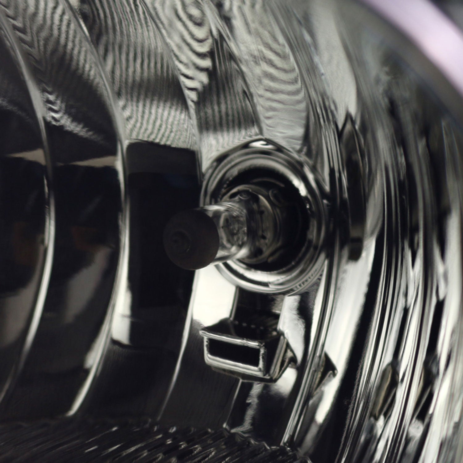 2002-2007 Chevy Silverado/Avalanche H10 Fog Lights Wiring Kit Chrome/Smoke