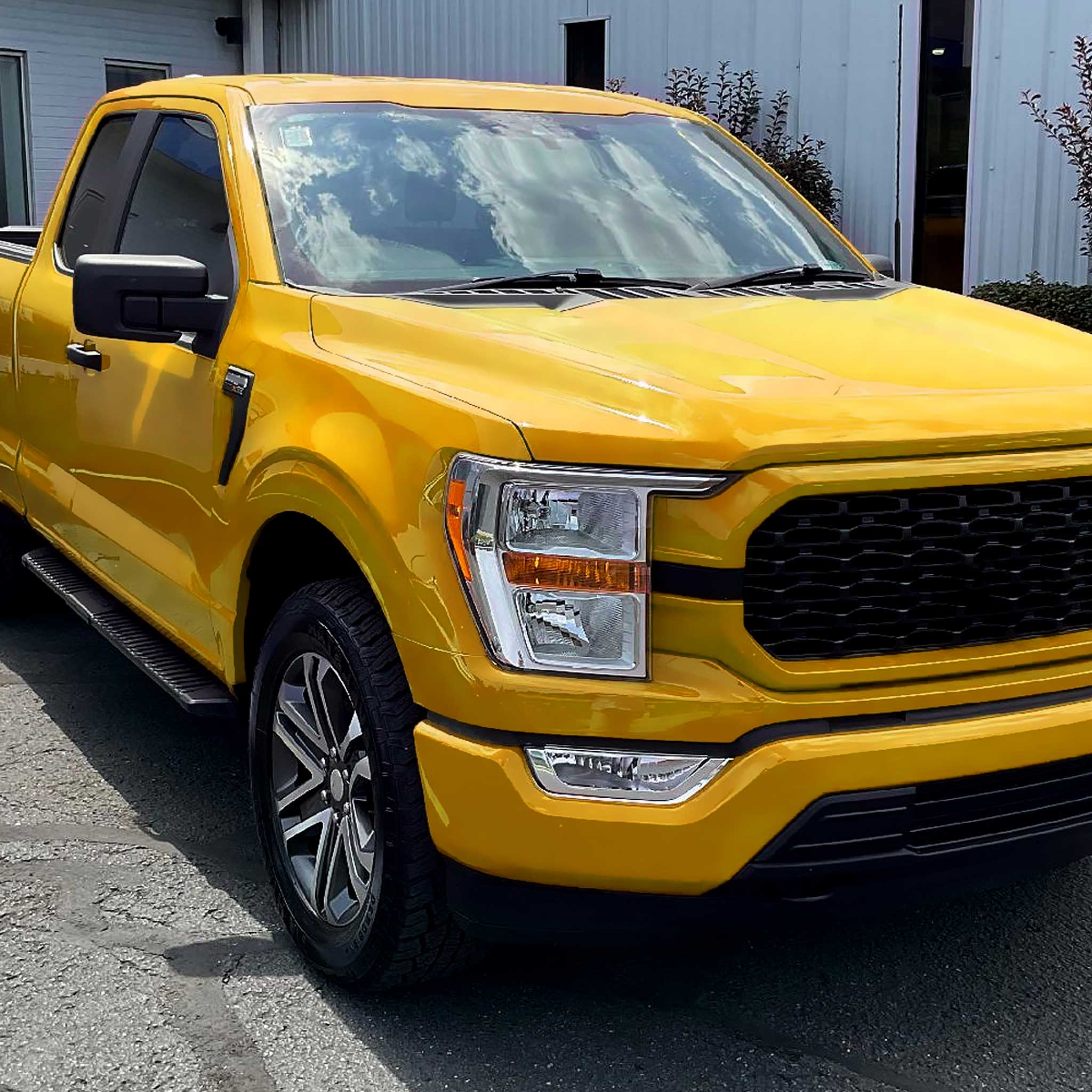 For Ford F-150 2021-2023 Factory Style Headlight Chrome Housing Clear Lens Passenger Side Only