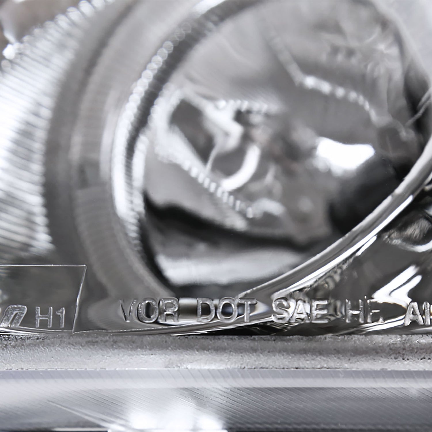 2004-2006 Nissan Sentra Dual Halo Projector Headlights Chrome/Clear Lens