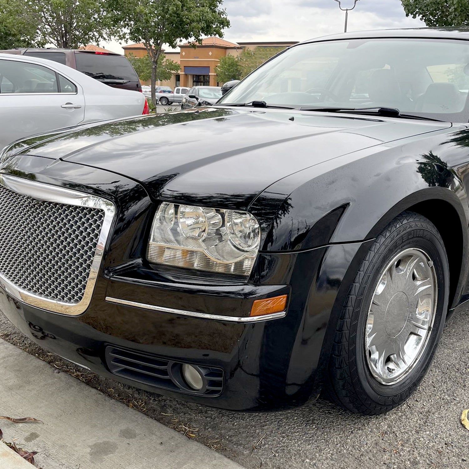 2005-2010 Chrysler 300 Factory Style Headlights Chrome Housing/Clear Lens