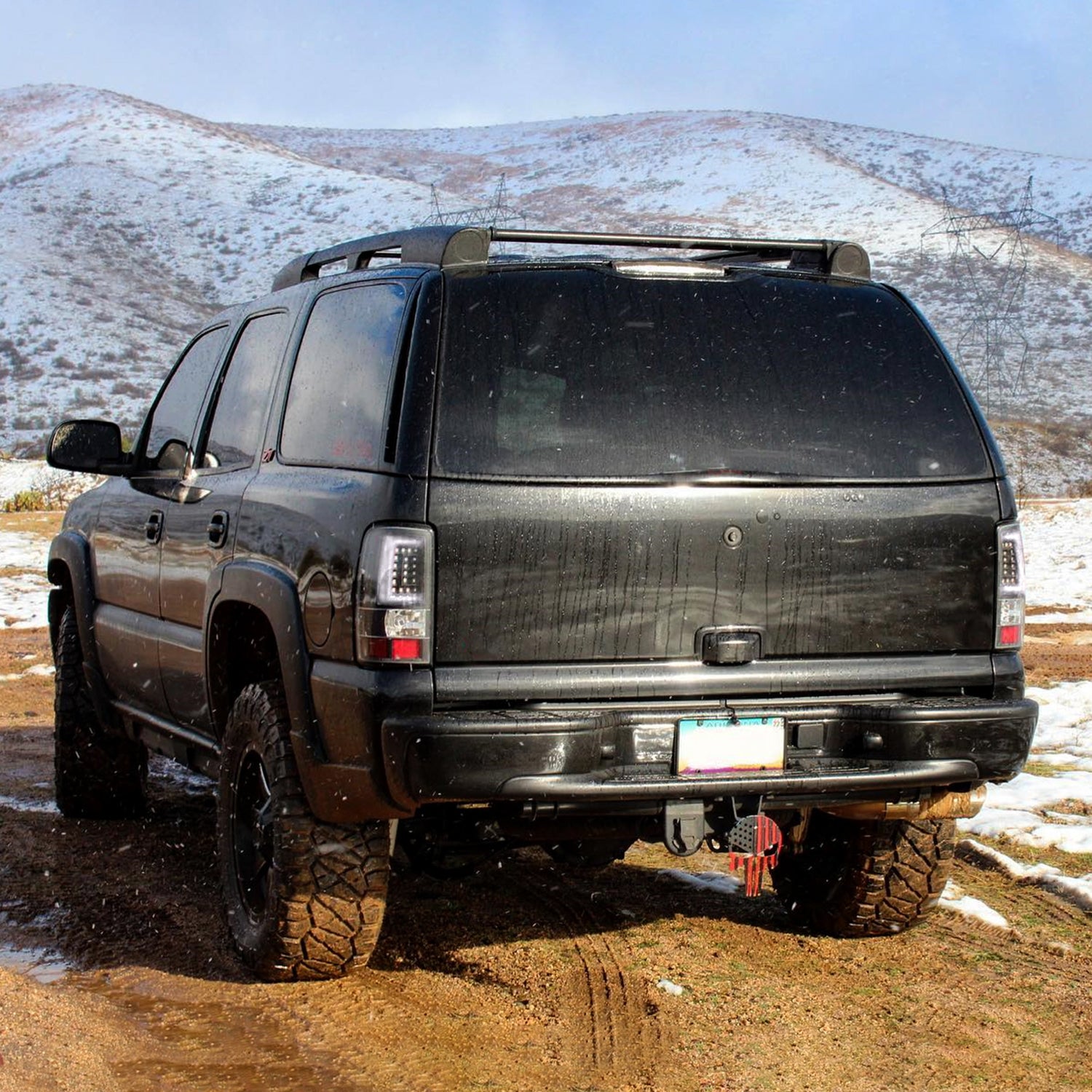 2000-2006 Chevy Suburban/Tahoe/Yukon/Yukon XL LED C Bar Tail Lights Matt Black