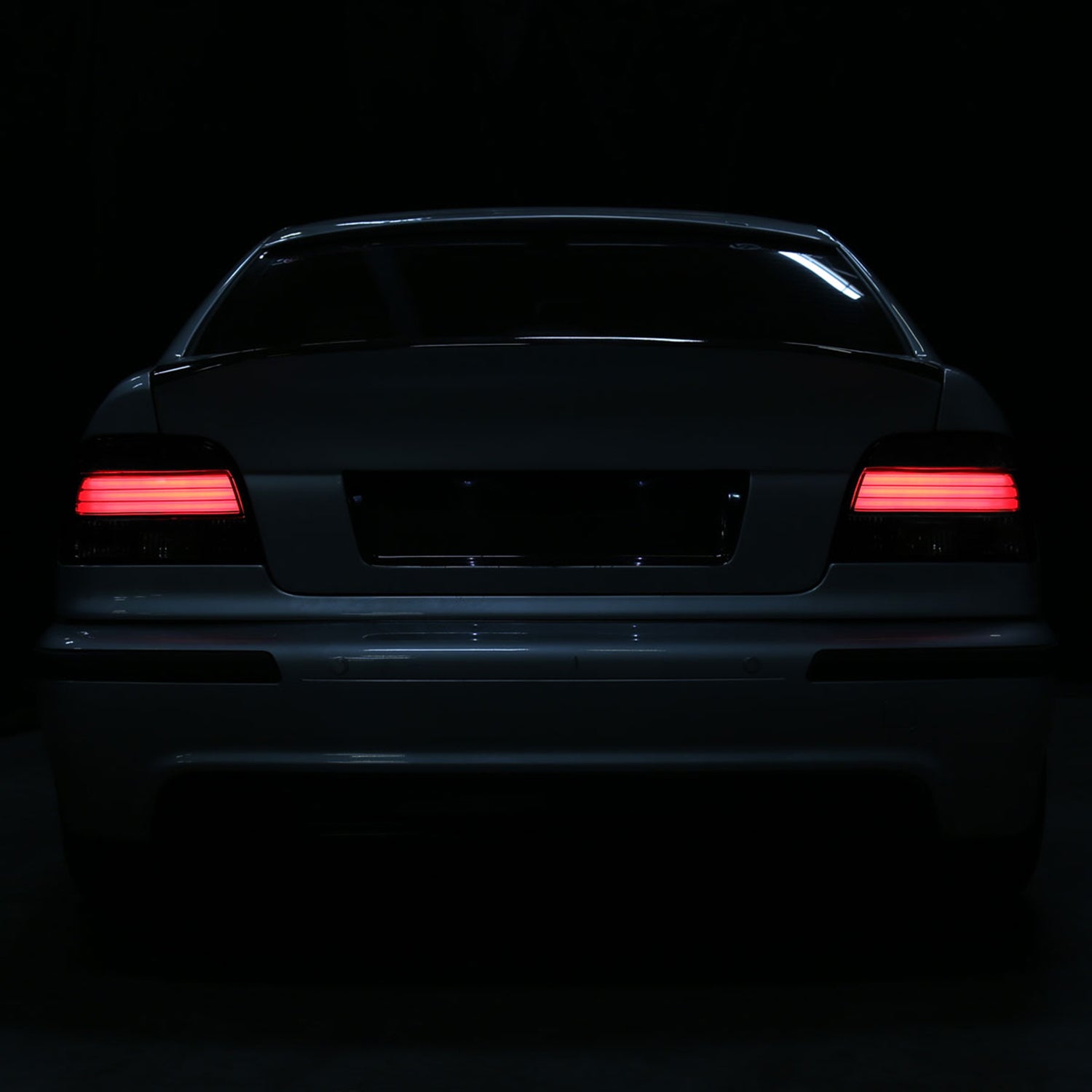 2001-2003 BMW E39 5 Series Sedan LED Tail Lights Chrome Housing/Smoke Lens