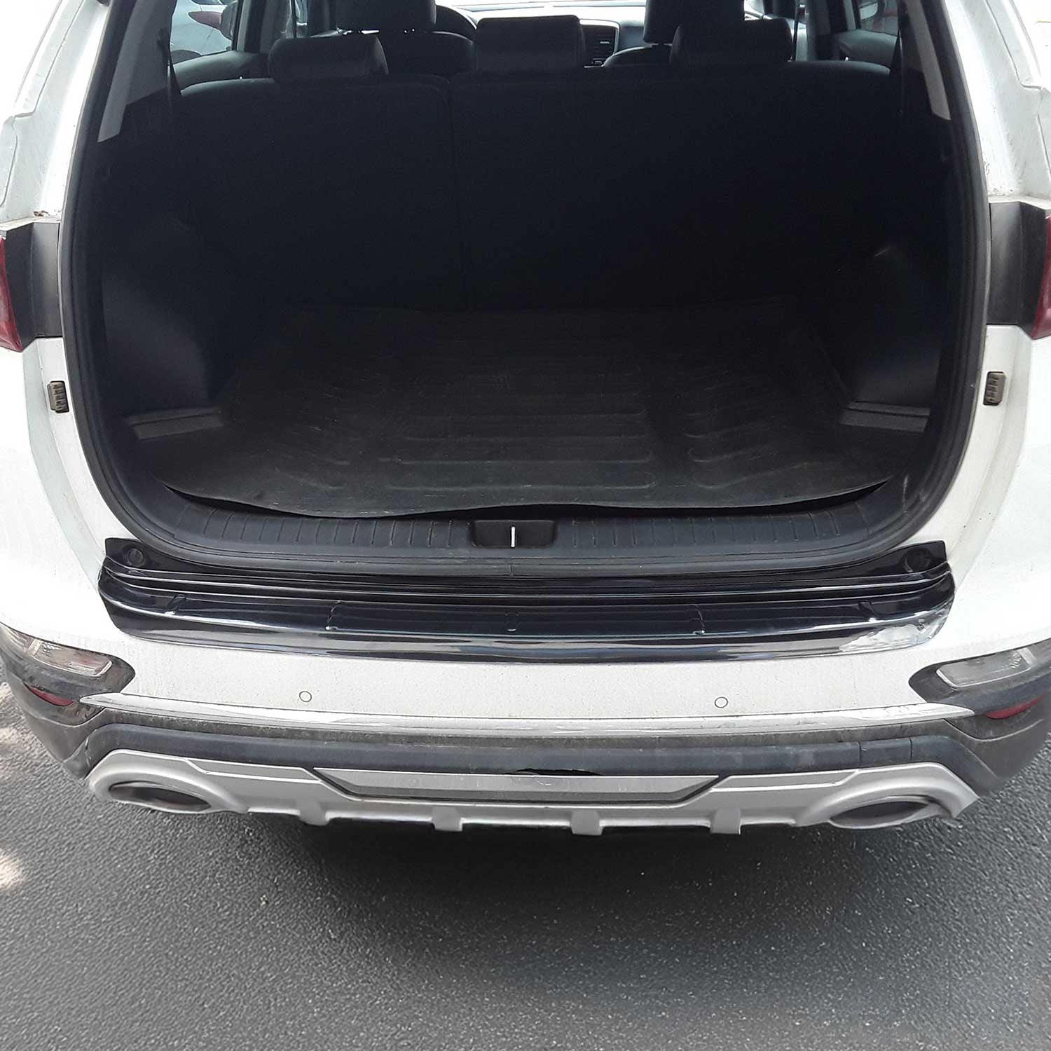 2020-2022 Kia Sportage QL FL Rear Bumper Sill Cover Acrylic Gloss Black 1Pcs