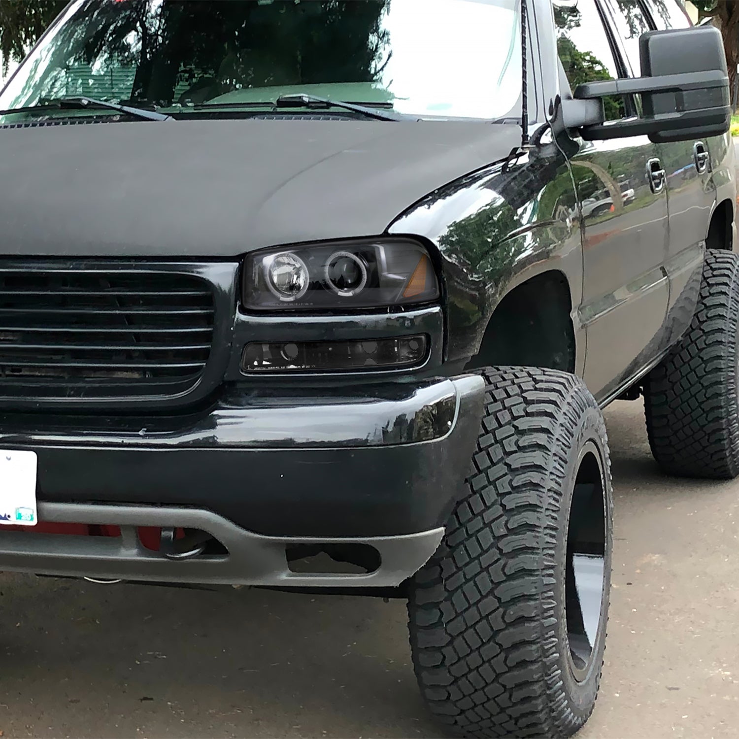 1999-2006 GMC Sierra/Yukon/Yukon XL Dual Halo Projector Headlights Jet Black