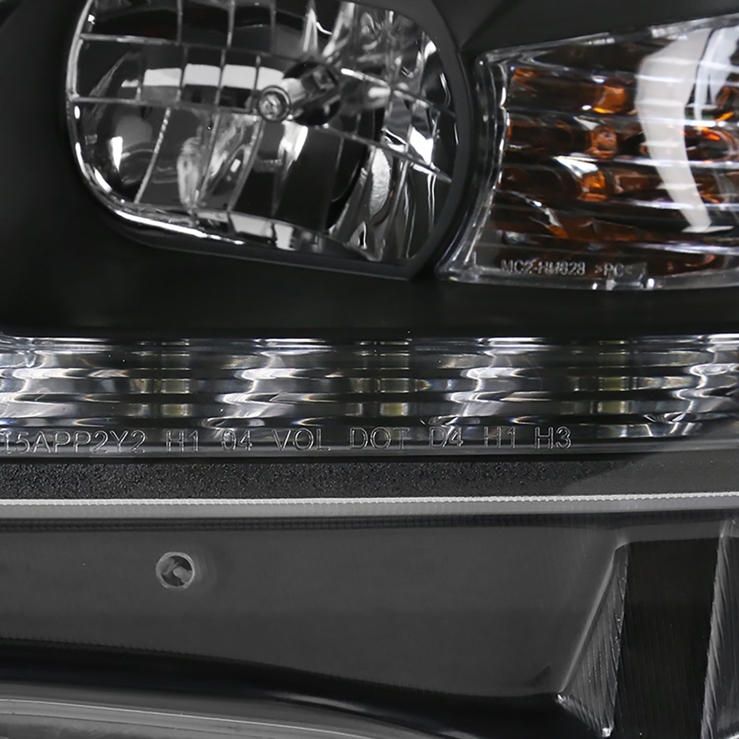 2006-2010 Lexus IS250/IS350 LED Light Headlights LED Signal Lights Black