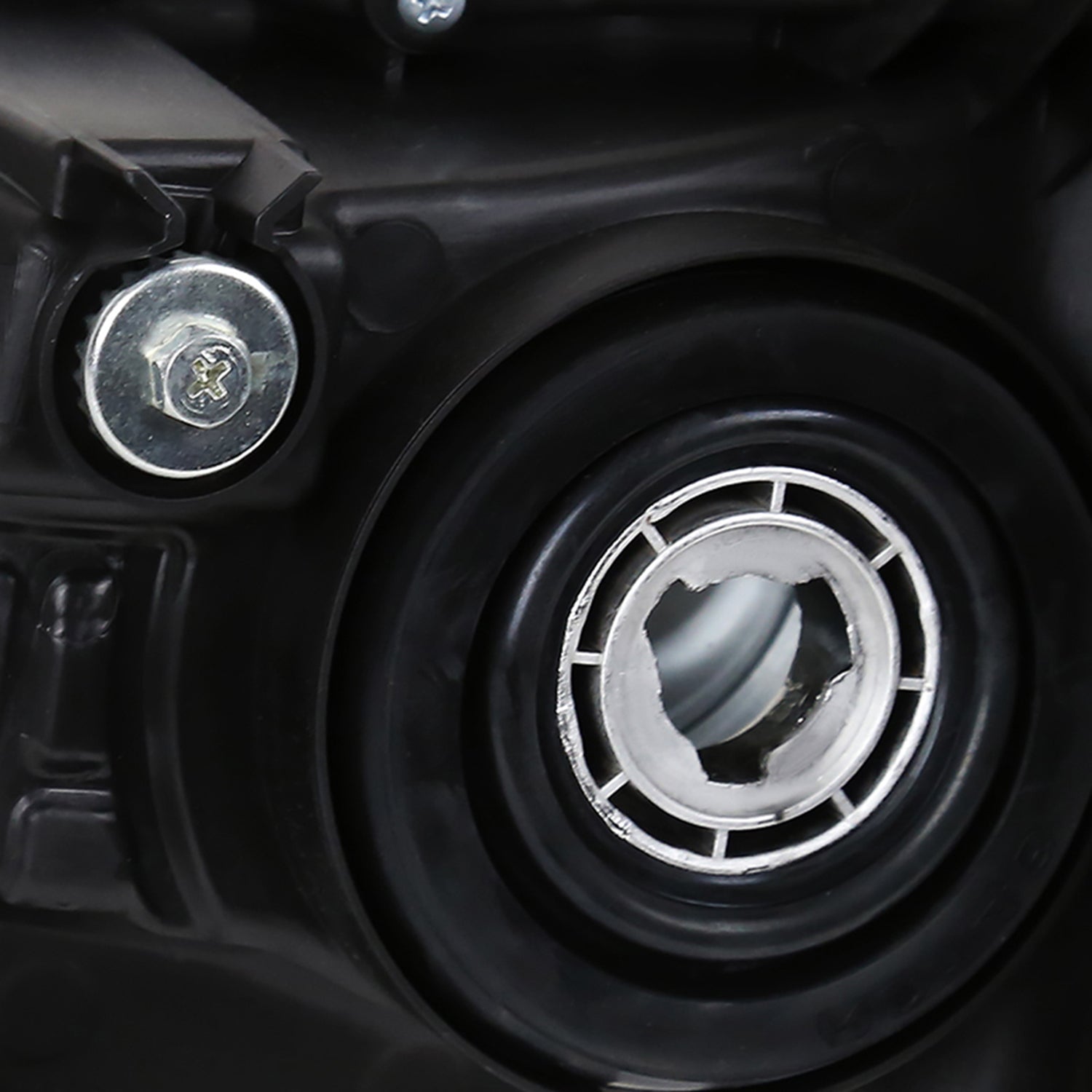 2015-2017 Toyota Camry Headlight Amber Reflector Passenger Side Chrome