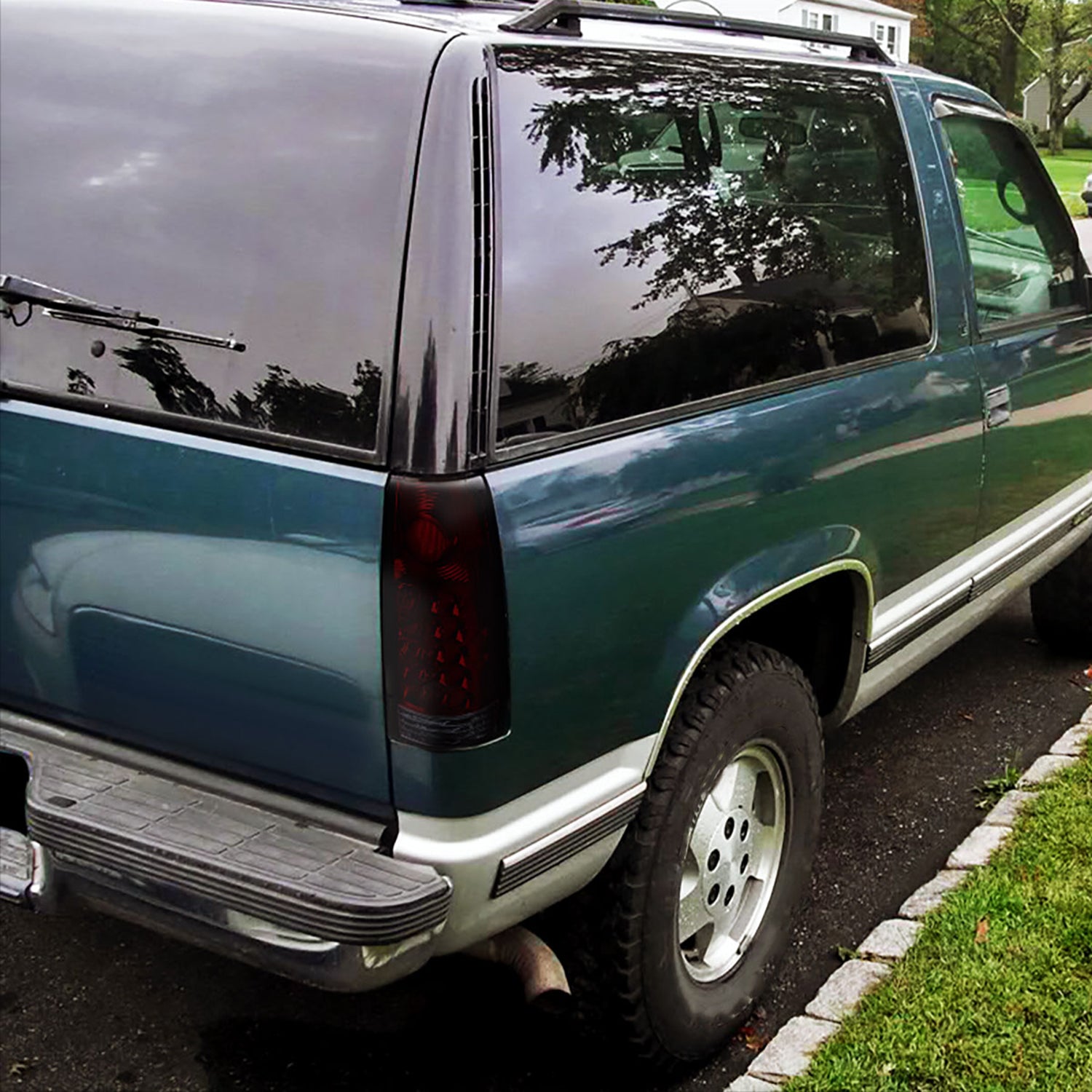 1988-2000 Chevy C10/Silverado/Tahoe/Suburban LED Tail Lights Chrome/Red Smoke