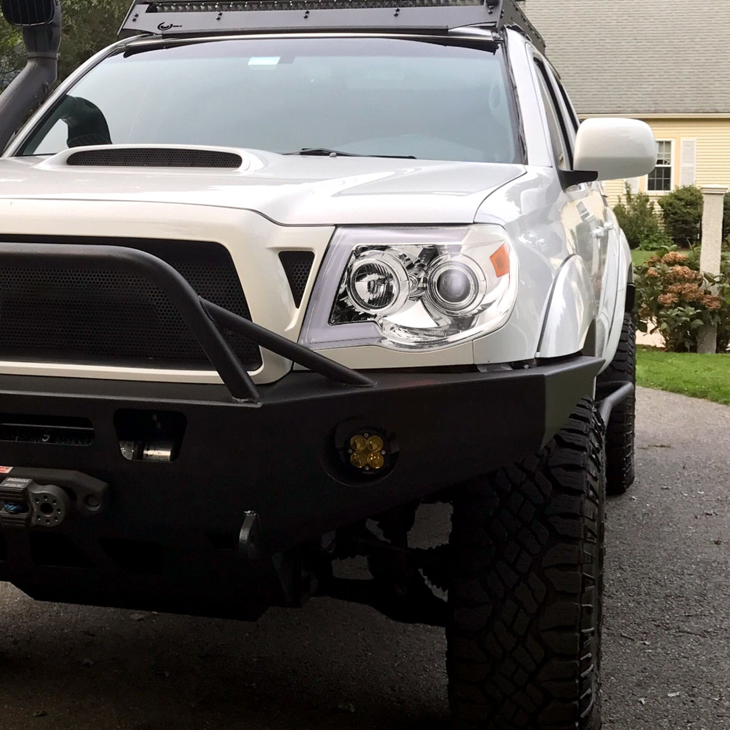 2005-2011 Toyota Tacoma LED Bar Projector Headlights Turn Signal Lights Chrome