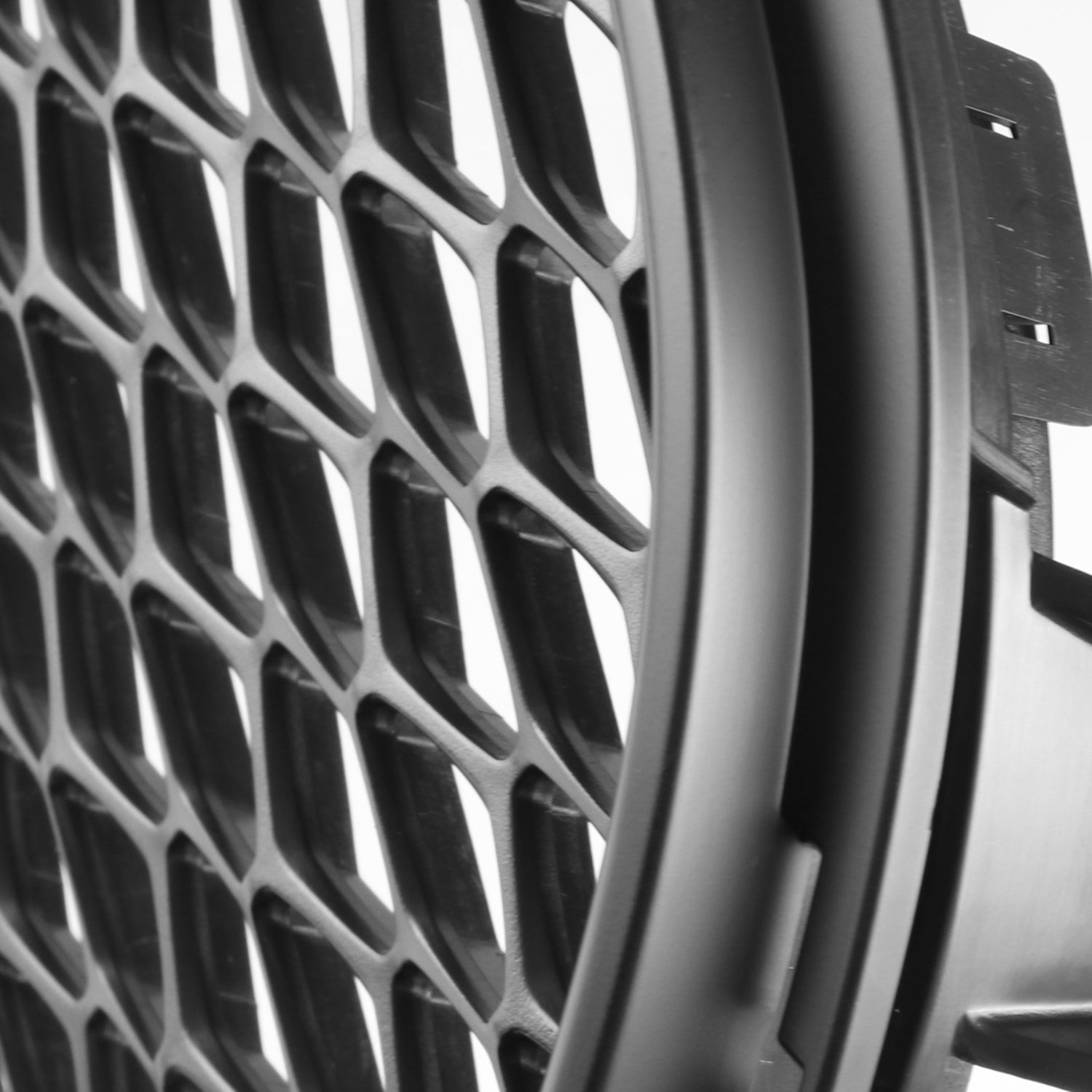 2015-2019 Chrysler 300 Black ABS Mesh Grille