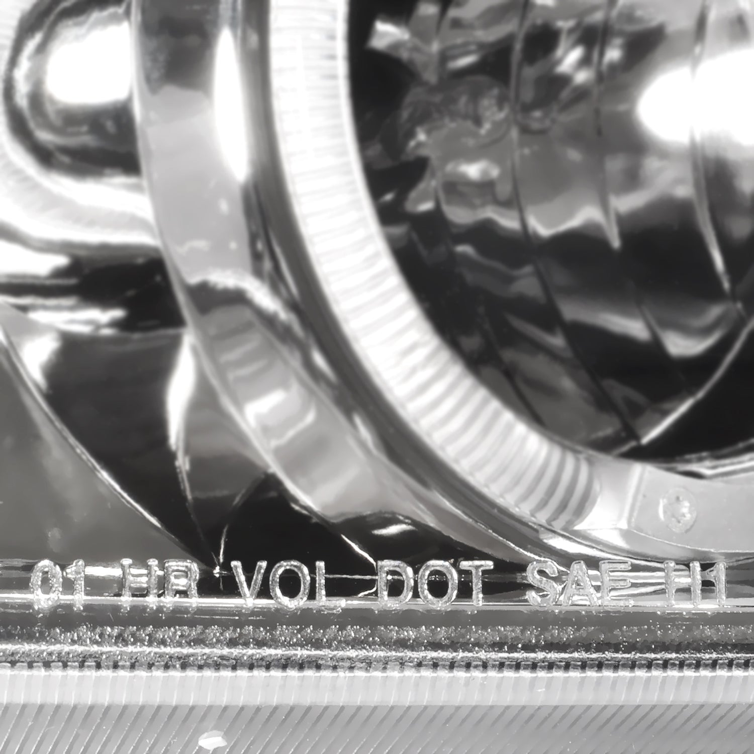 2003-2005 Toyota 4Runner Dual Halo Projector Headlights Chrome/Clear Lens