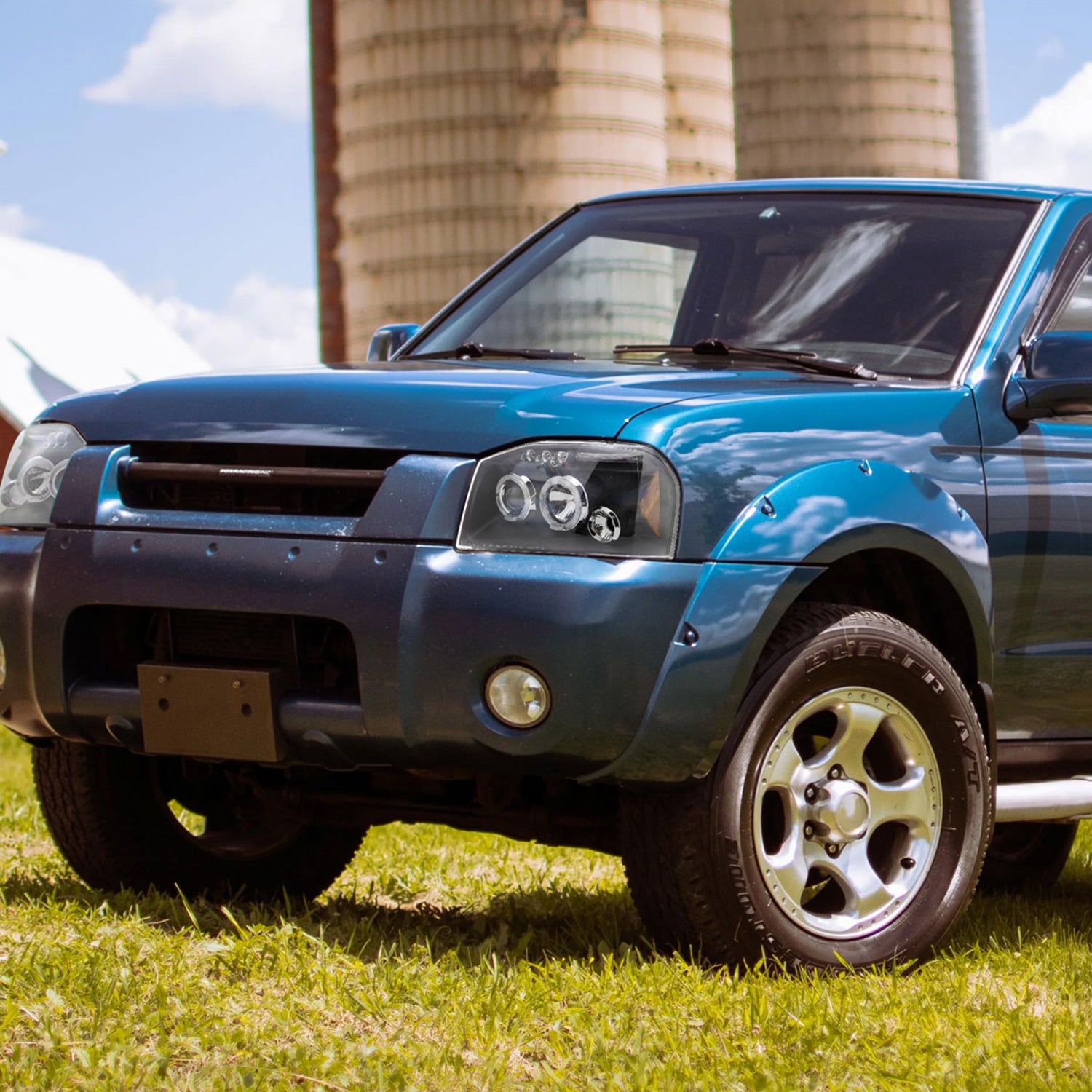 2001-2004 Nissan Frontier Dual Halo Projector Headlights Matte Black/Clear