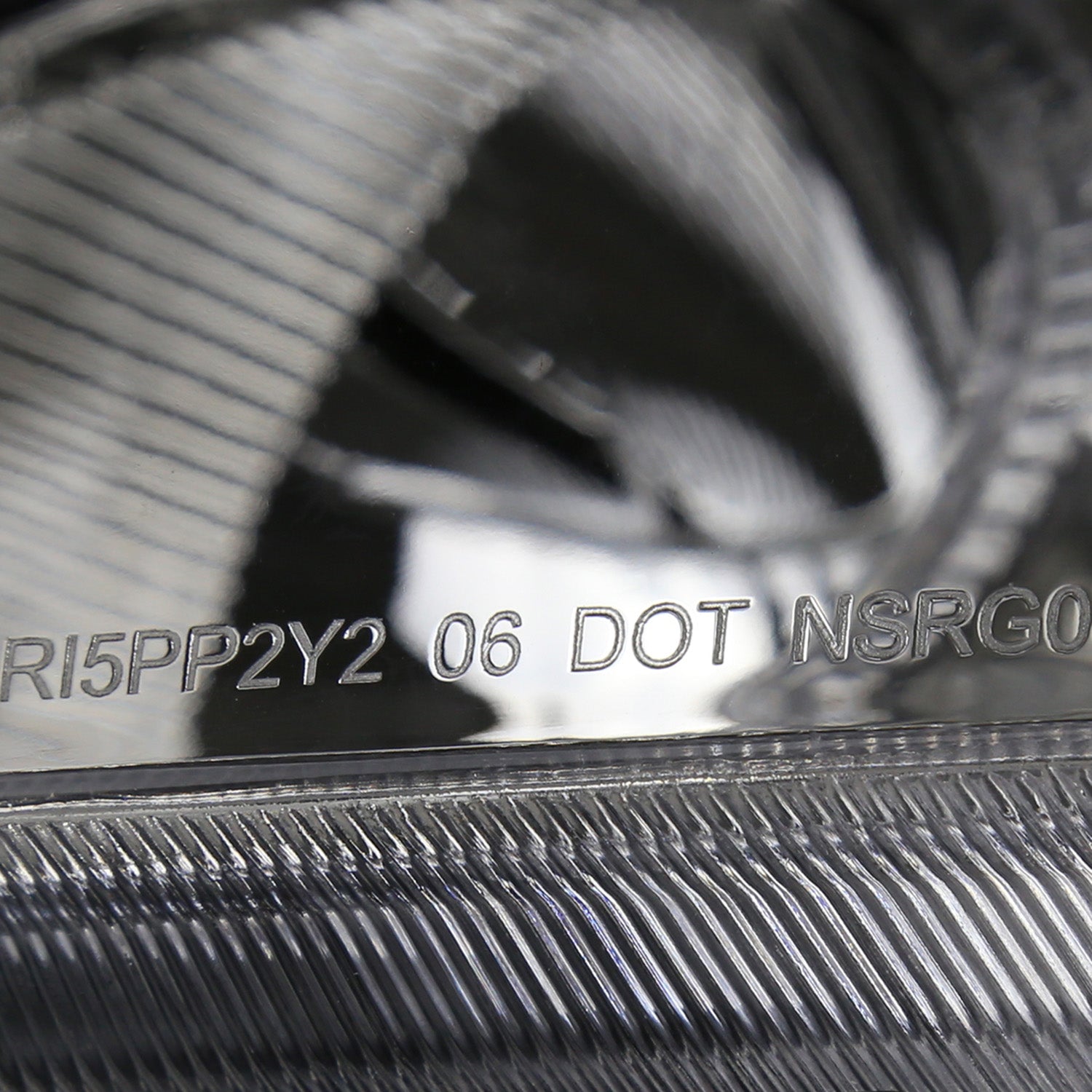 2008-2013 Nissan Rogue/ Rogue Select Headlight Amber Reflector - Driver Side