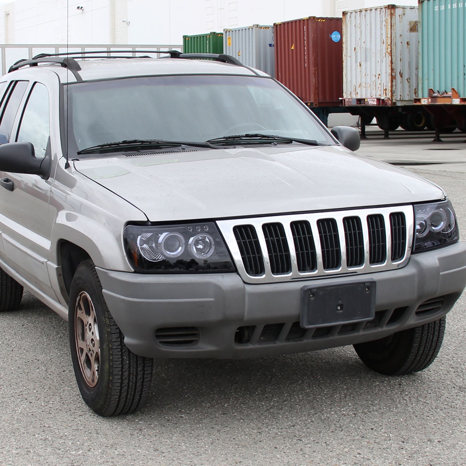 1999-2004 Jeep Grand Cherokee Dual Halo Projector Headlights Black/Smoke