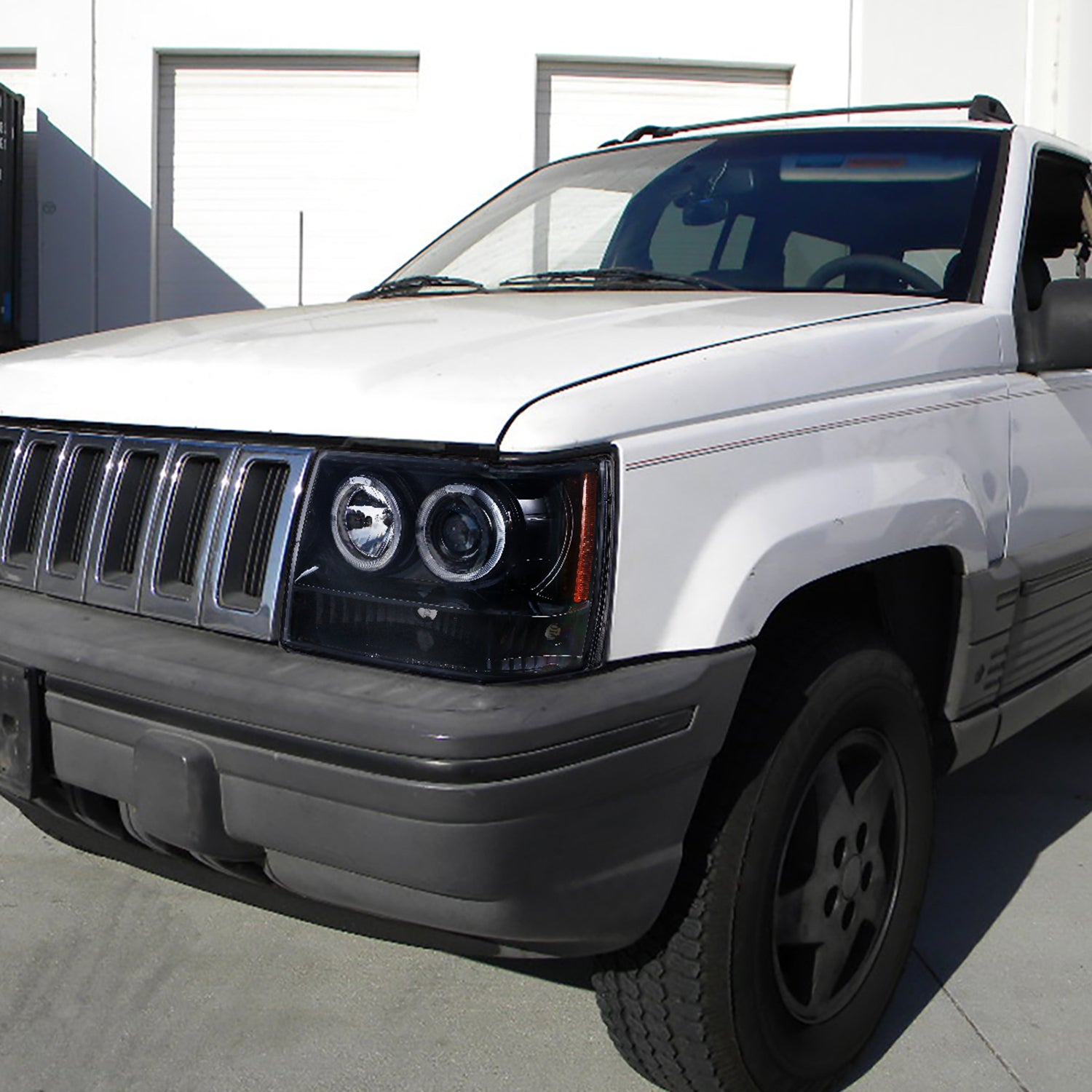 1993-1996 Jeep Grand Cherokee Dual Halo Projector Headlights Black/Smoke