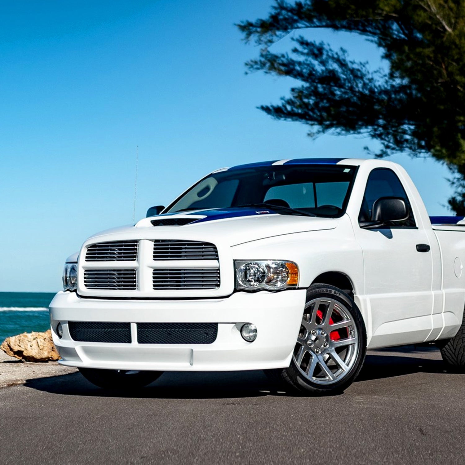 2002-2005 Dodge RAM 1500 2500 3500 Factory Headlights Chrome/Clear