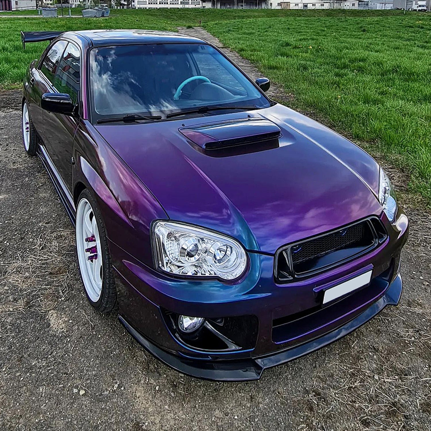 2004-2005 Subaru Impreza WRX/STI Outback Headlights LED Light Bar Chrome