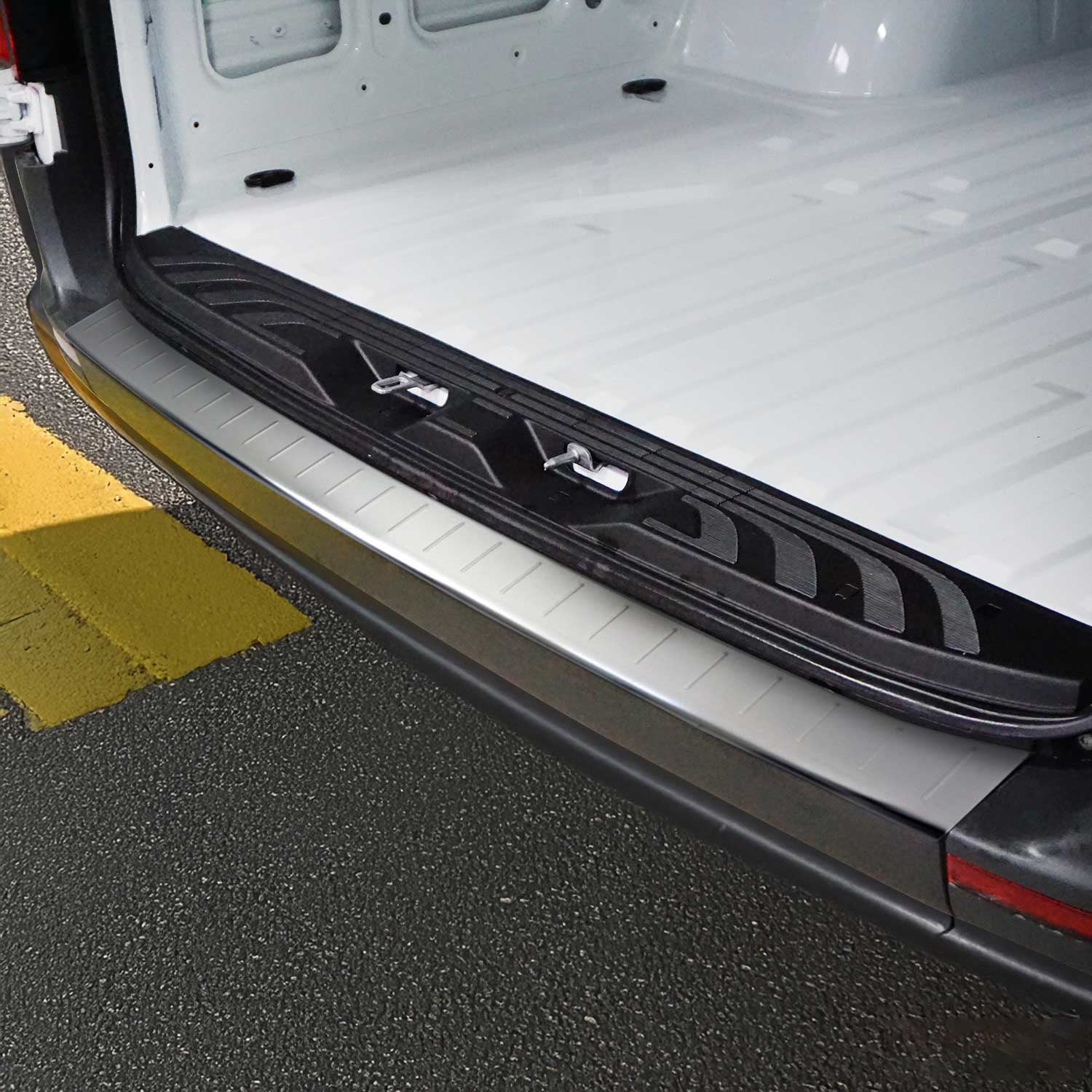 2019-2025 Mercedes Sprinter W907 910 Rear Bumper Guard Stainless Steel Brushed