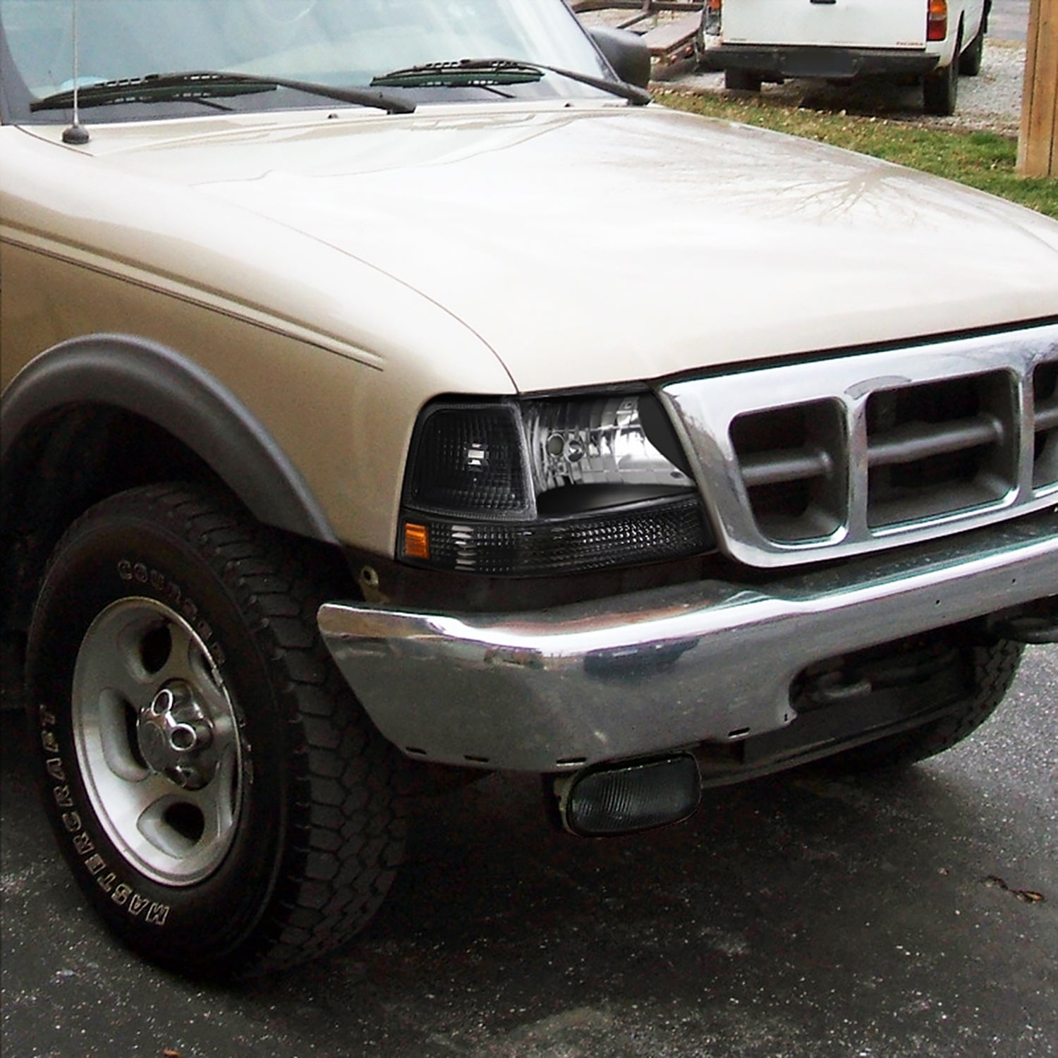 1998-2000 Ford Ranger Factory Style Crystal Headlights Matte Black/Clear Lens