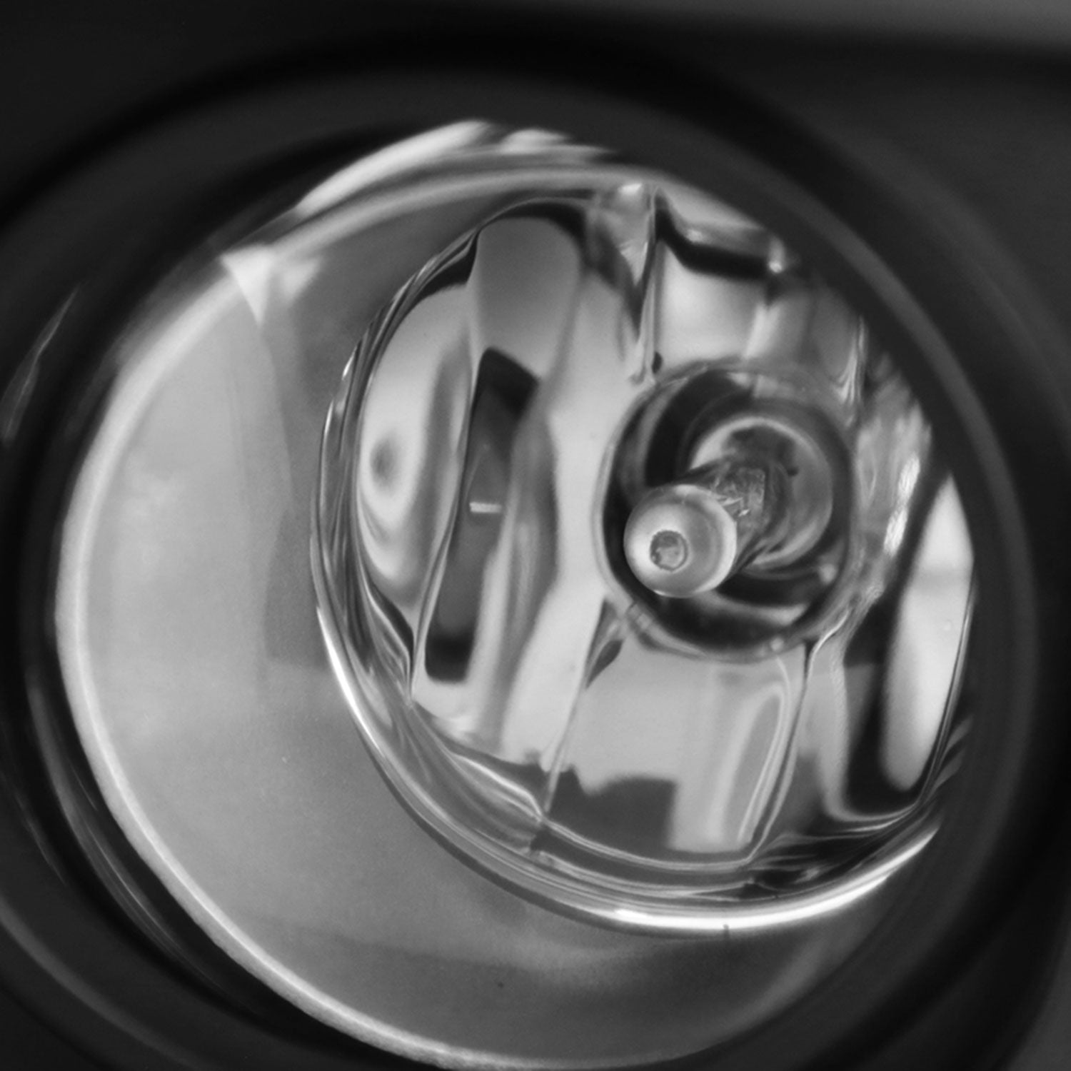 2014-2018 Toyota Tundra H11 Fog Lights Kit Chrome Housing/Clear Lens