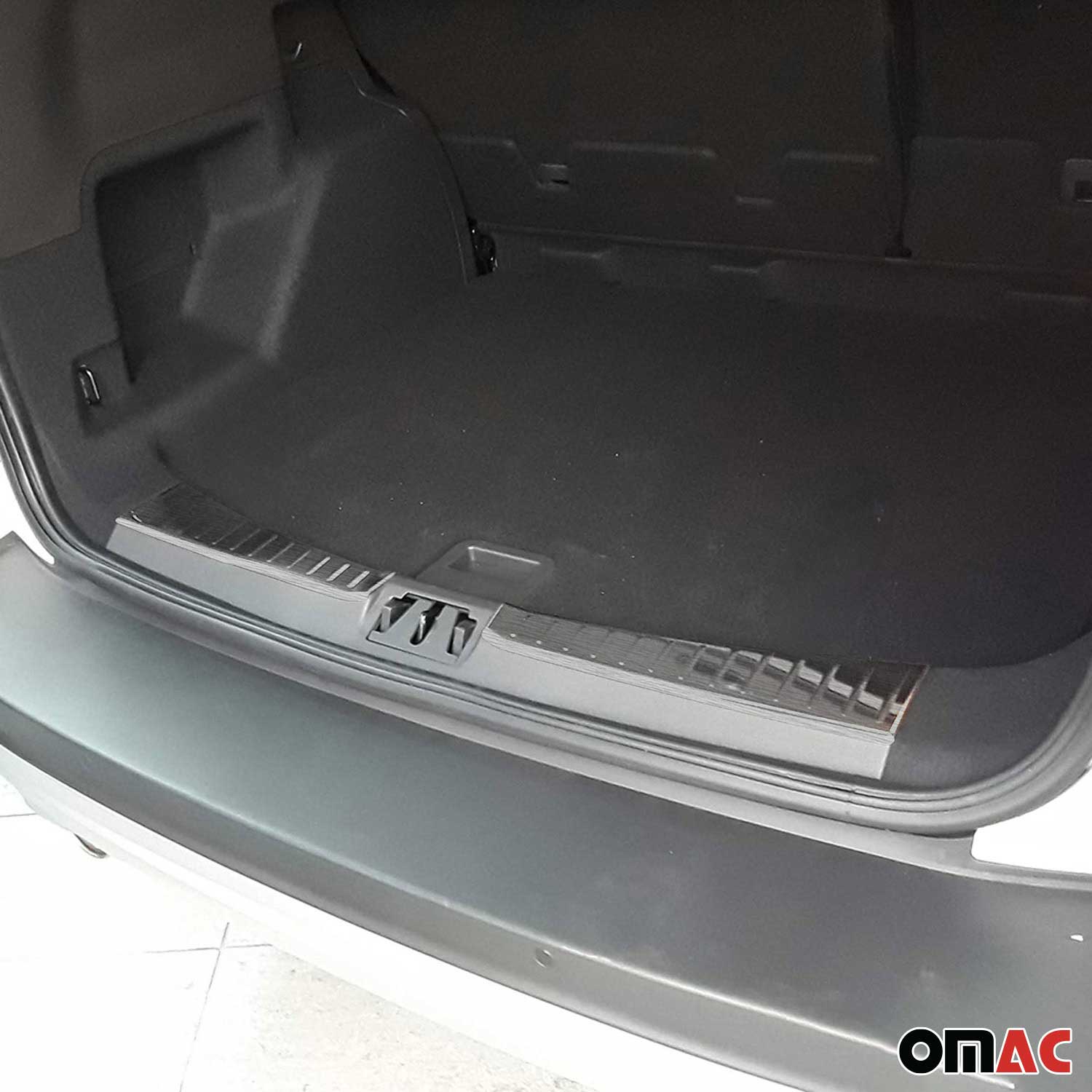 2017-2019 Ford Escape Trunk Sill Cover Bumper Protector Stainless Steel Brushed 2 Pcs