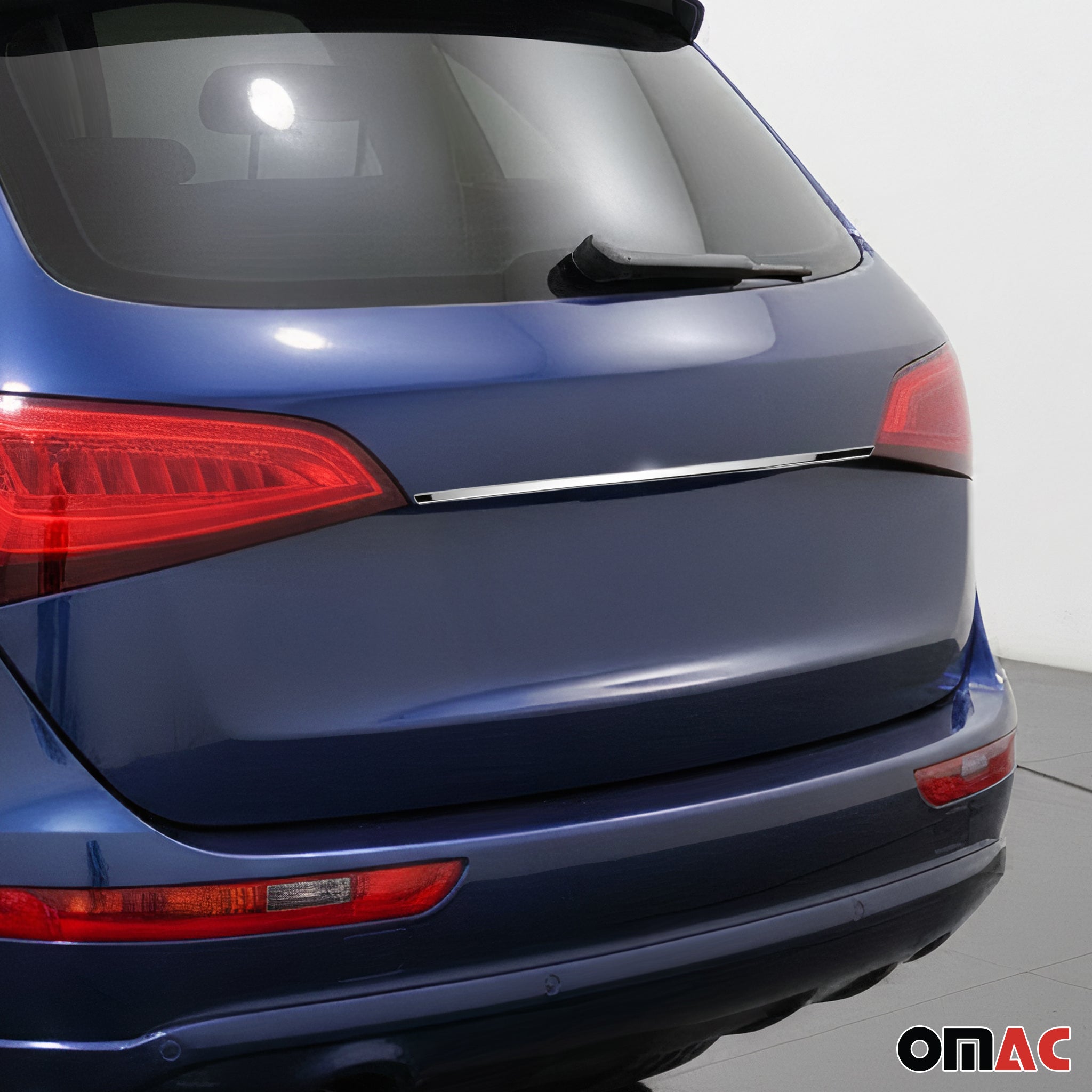 2009-2016 Audi Q5 SQ5 8R 1.gen Rear Trunk Lid Molding Trim Stainless Steel
